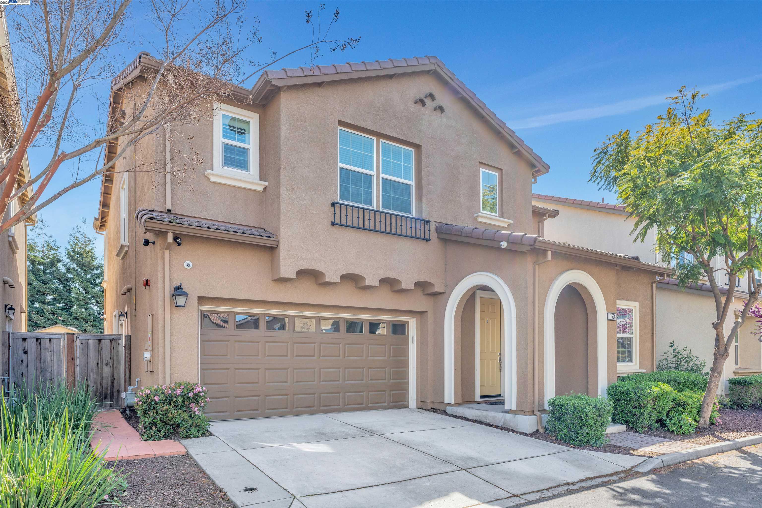 Detail Gallery Image 2 of 60 For 1508 Hayden St, Hayward,  CA 94545 - 4 Beds | 3 Baths