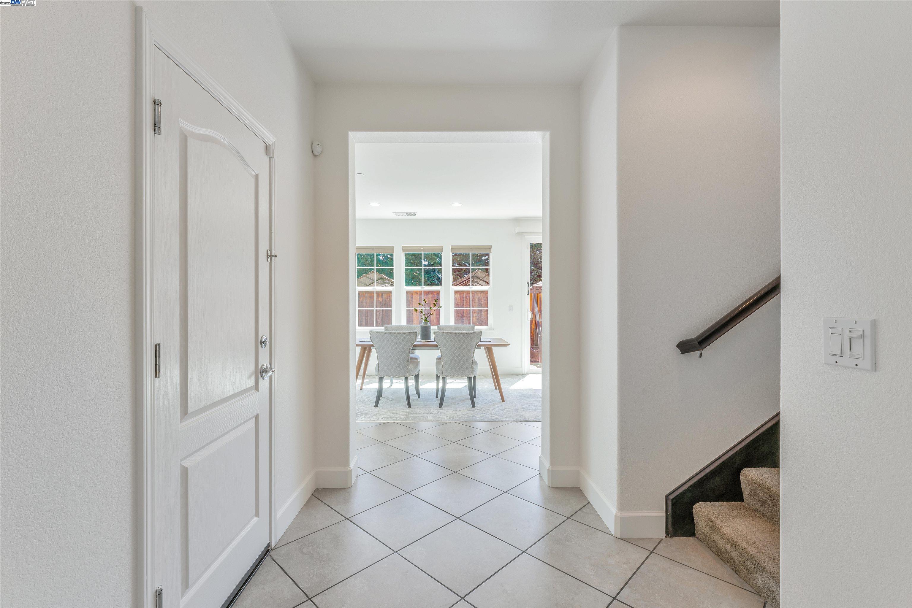 Detail Gallery Image 4 of 60 For 1508 Hayden St, Hayward,  CA 94545 - 4 Beds | 3 Baths