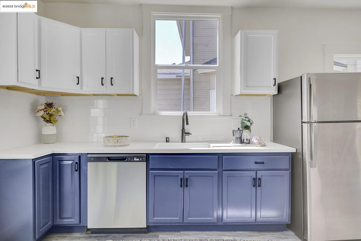 Detail Gallery Image 20 of 48 For 839 35th St, Oakland,  CA 94608 - 4 Beds | 2 Baths