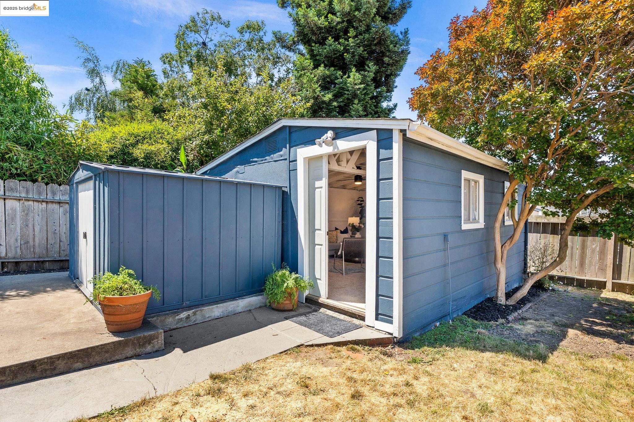 Detail Gallery Image 34 of 38 For 5440 Sutter Ave, Richmond,  CA 94804 - 2 Beds | 1 Baths