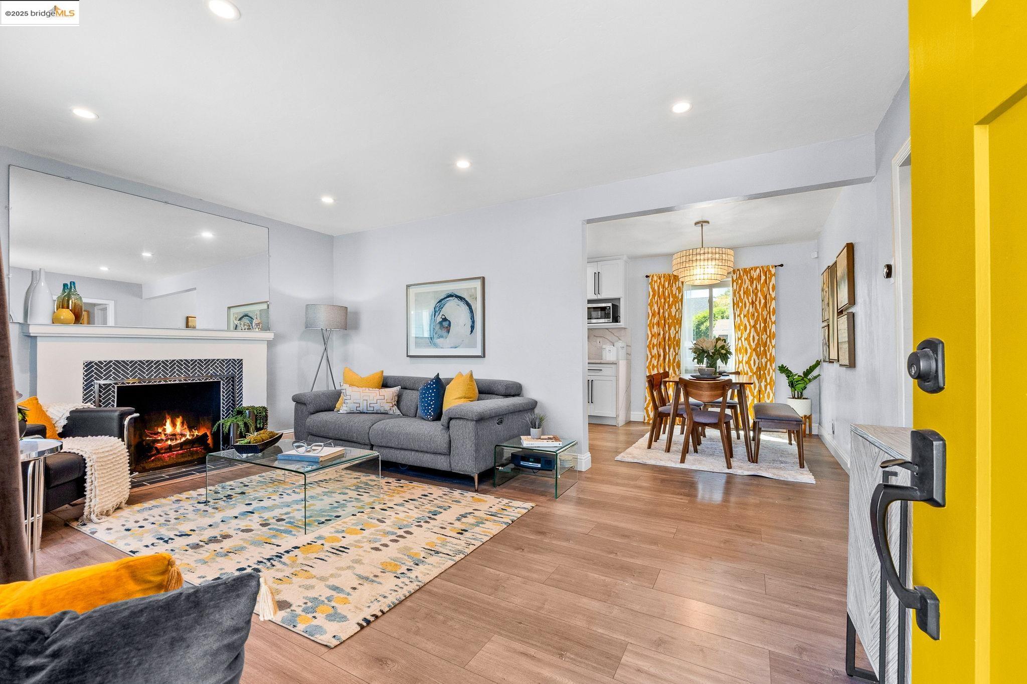 Detail Gallery Image 7 of 38 For 5440 Sutter Ave, Richmond,  CA 94804 - 2 Beds | 1 Baths