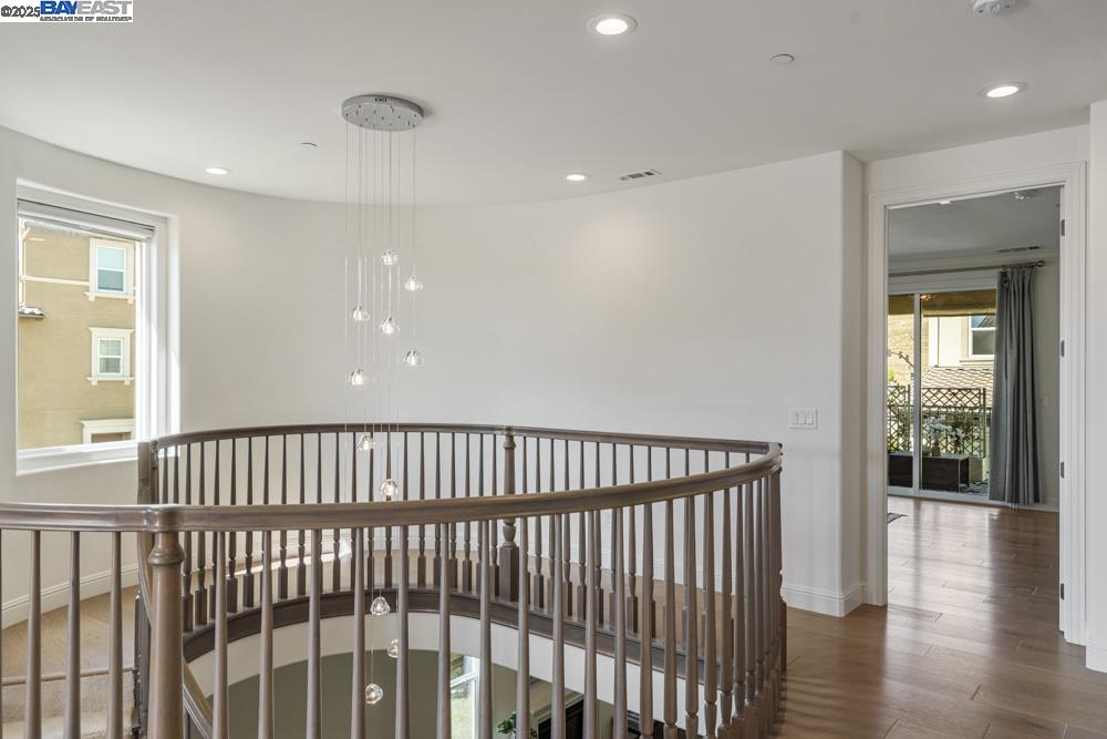 Detail Gallery Image 31 of 59 For 301 Arrowleaf St, San Ramon,  CA 94582 - 4 Beds | 3/1 Baths