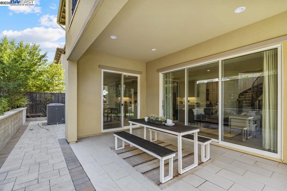 Detail Gallery Image 51 of 59 For 301 Arrowleaf St, San Ramon,  CA 94582 - 4 Beds | 3/1 Baths