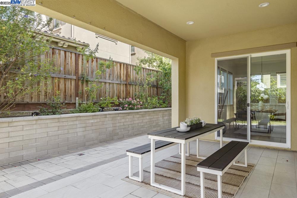 Detail Gallery Image 52 of 59 For 301 Arrowleaf St, San Ramon,  CA 94582 - 4 Beds | 3/1 Baths
