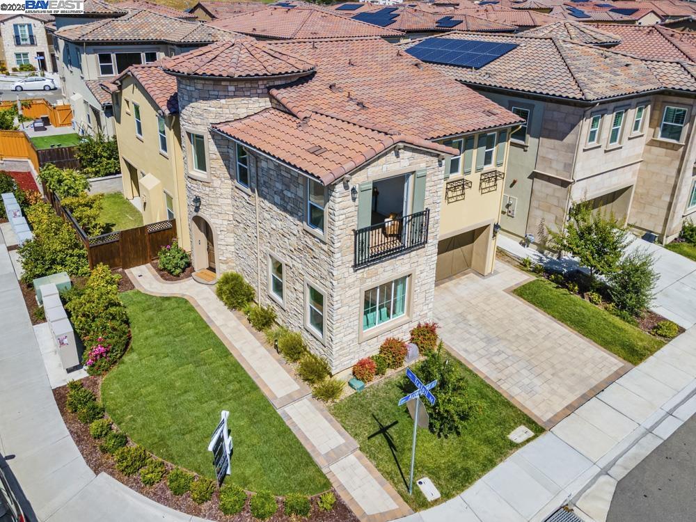 Detail Gallery Image 55 of 59 For 301 Arrowleaf St, San Ramon,  CA 94582 - 4 Beds | 3/1 Baths