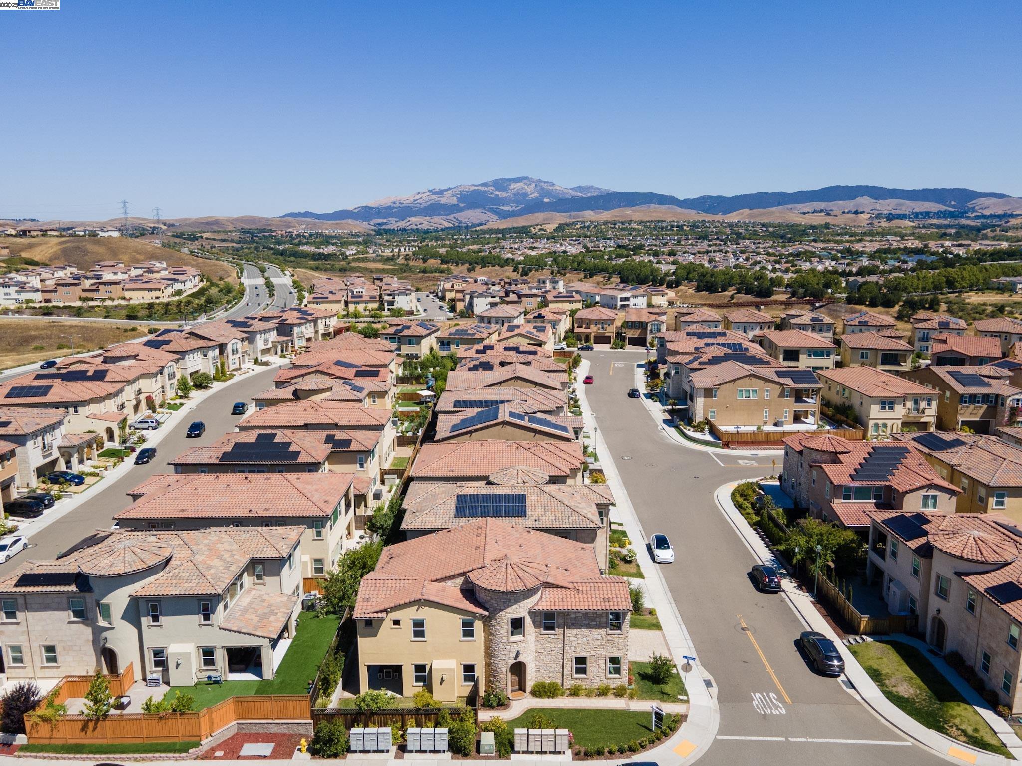 Detail Gallery Image 57 of 59 For 301 Arrowleaf St, San Ramon,  CA 94582 - 4 Beds | 3/1 Baths