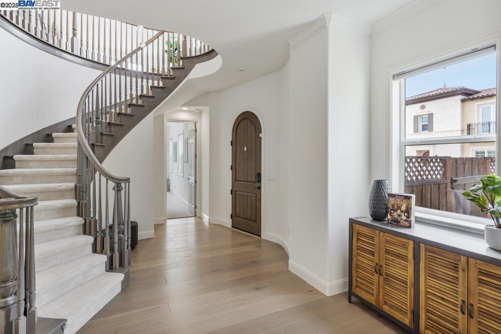 Detail Gallery Image 9 of 59 For 301 Arrowleaf St, San Ramon,  CA 94582 - 4 Beds | 3/1 Baths