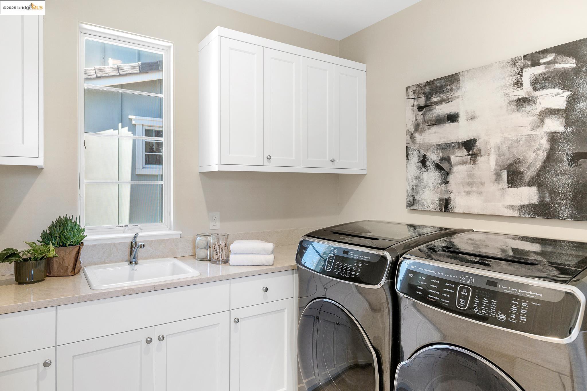 Detail Gallery Image 18 of 60 For 63 Tomcat Way, Orinda,  CA 94563 - 4 Beds | 4 Baths