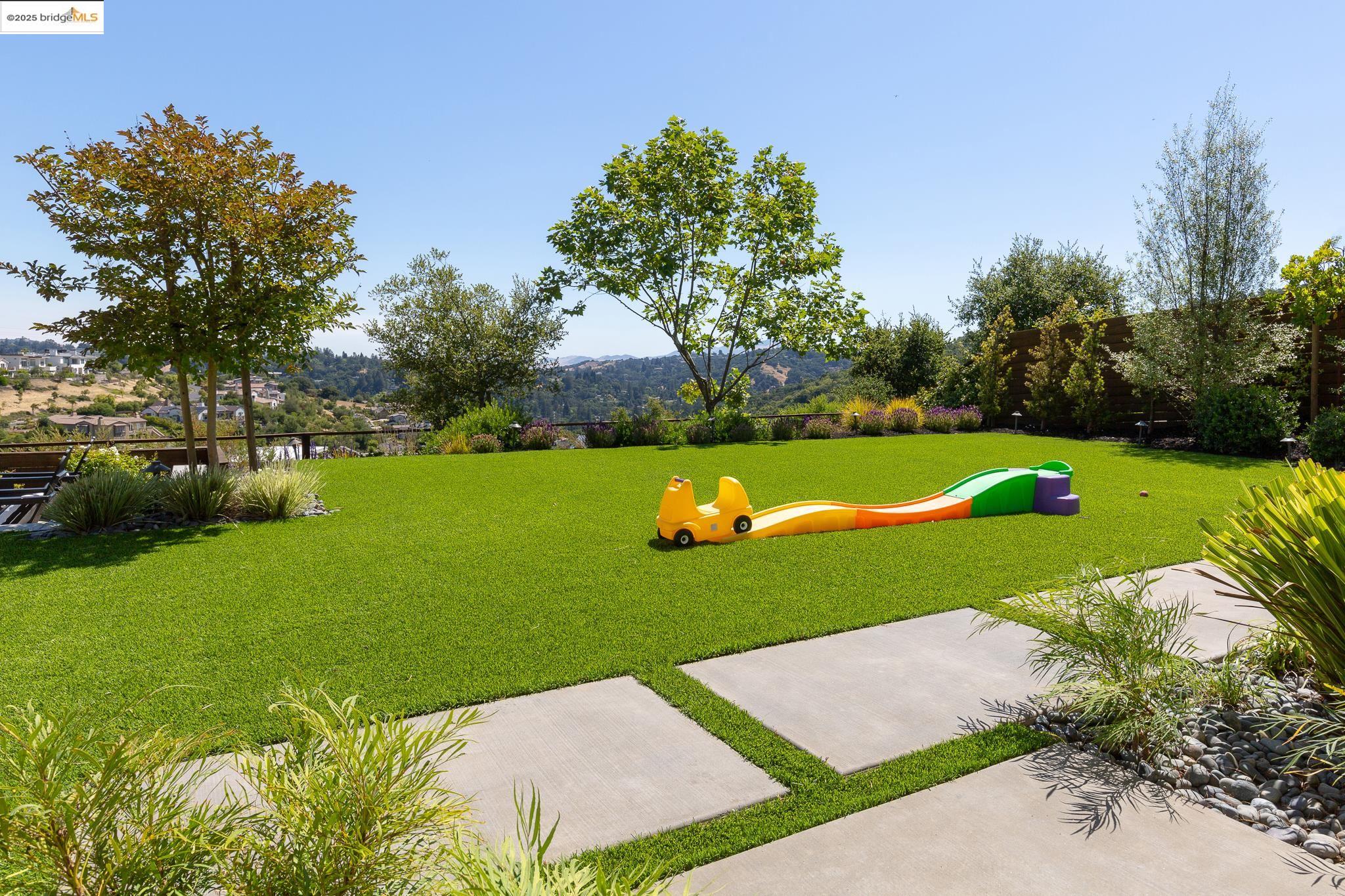 Detail Gallery Image 35 of 60 For 63 Tomcat Way, Orinda,  CA 94563 - 4 Beds | 4 Baths