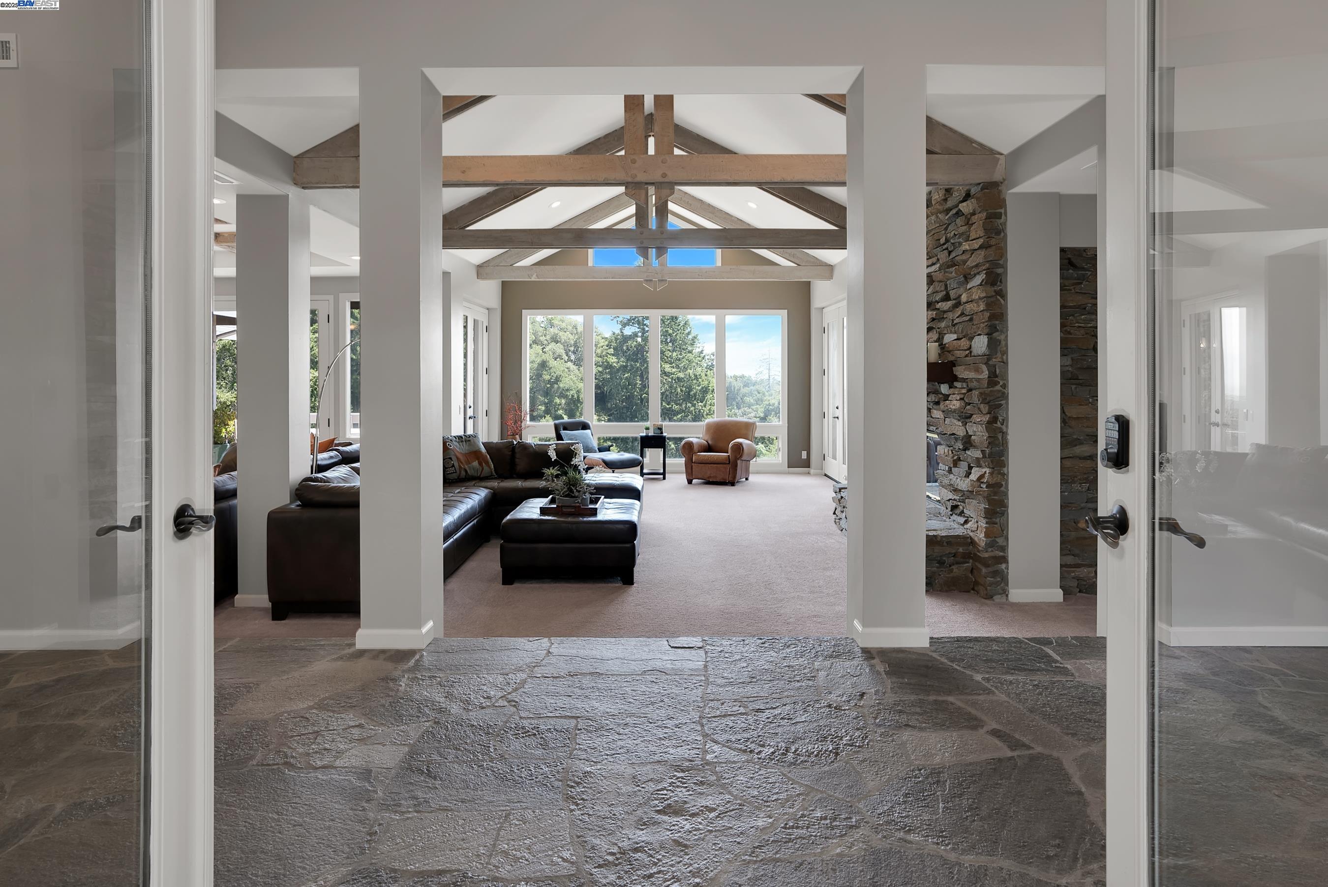 Detail Gallery Image 16 of 60 For 905 Moon Valley Ranch Rd, Watsonville,  CA 95076 - 5 Beds | 4/1 Baths