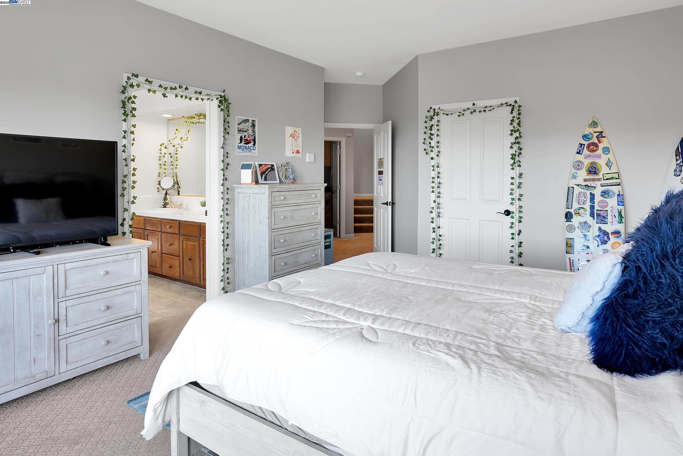 Detail Gallery Image 44 of 60 For 905 Moon Valley Ranch Rd, Watsonville,  CA 95076 - 5 Beds | 4/1 Baths