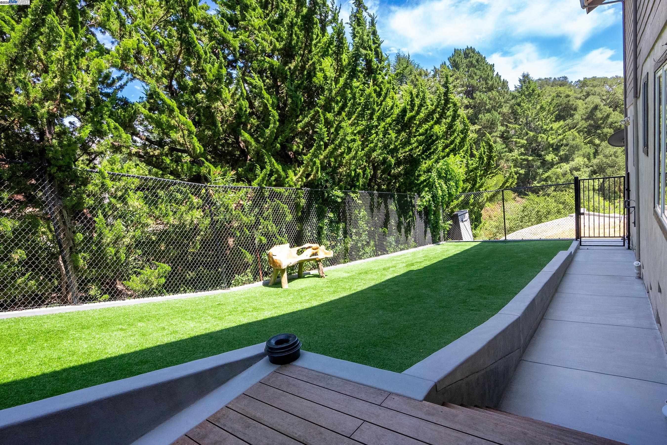 Detail Gallery Image 47 of 60 For 905 Moon Valley Ranch Rd, Watsonville,  CA 95076 - 5 Beds | 4/1 Baths