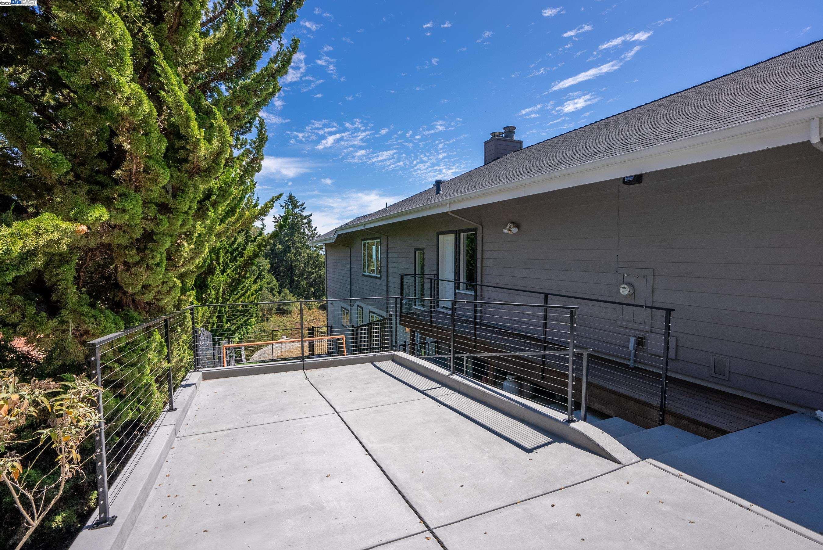 Detail Gallery Image 49 of 60 For 905 Moon Valley Ranch Rd, Watsonville,  CA 95076 - 5 Beds | 4/1 Baths