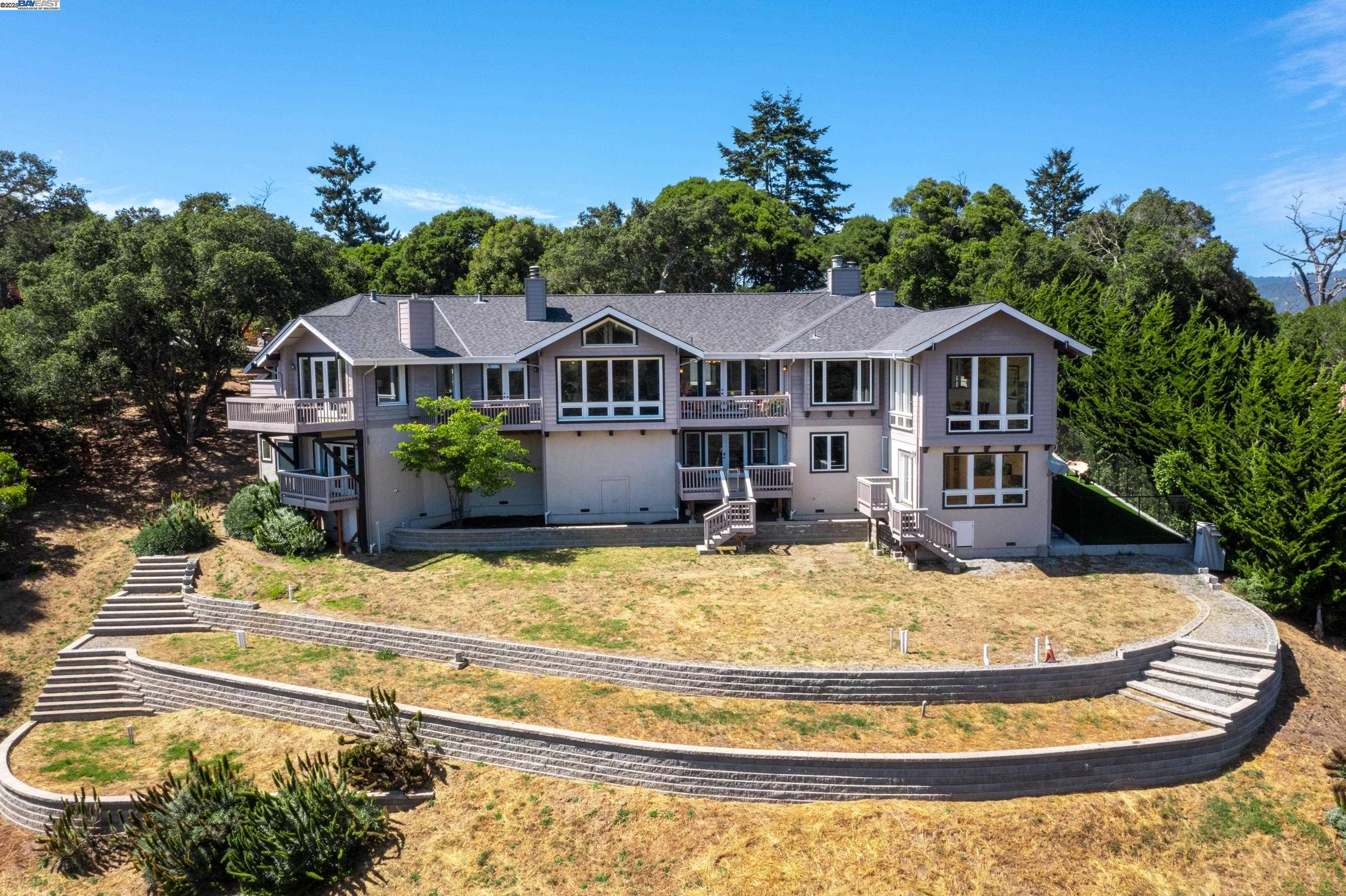 Detail Gallery Image 7 of 60 For 905 Moon Valley Ranch Rd, Watsonville,  CA 95076 - 5 Beds | 4/1 Baths