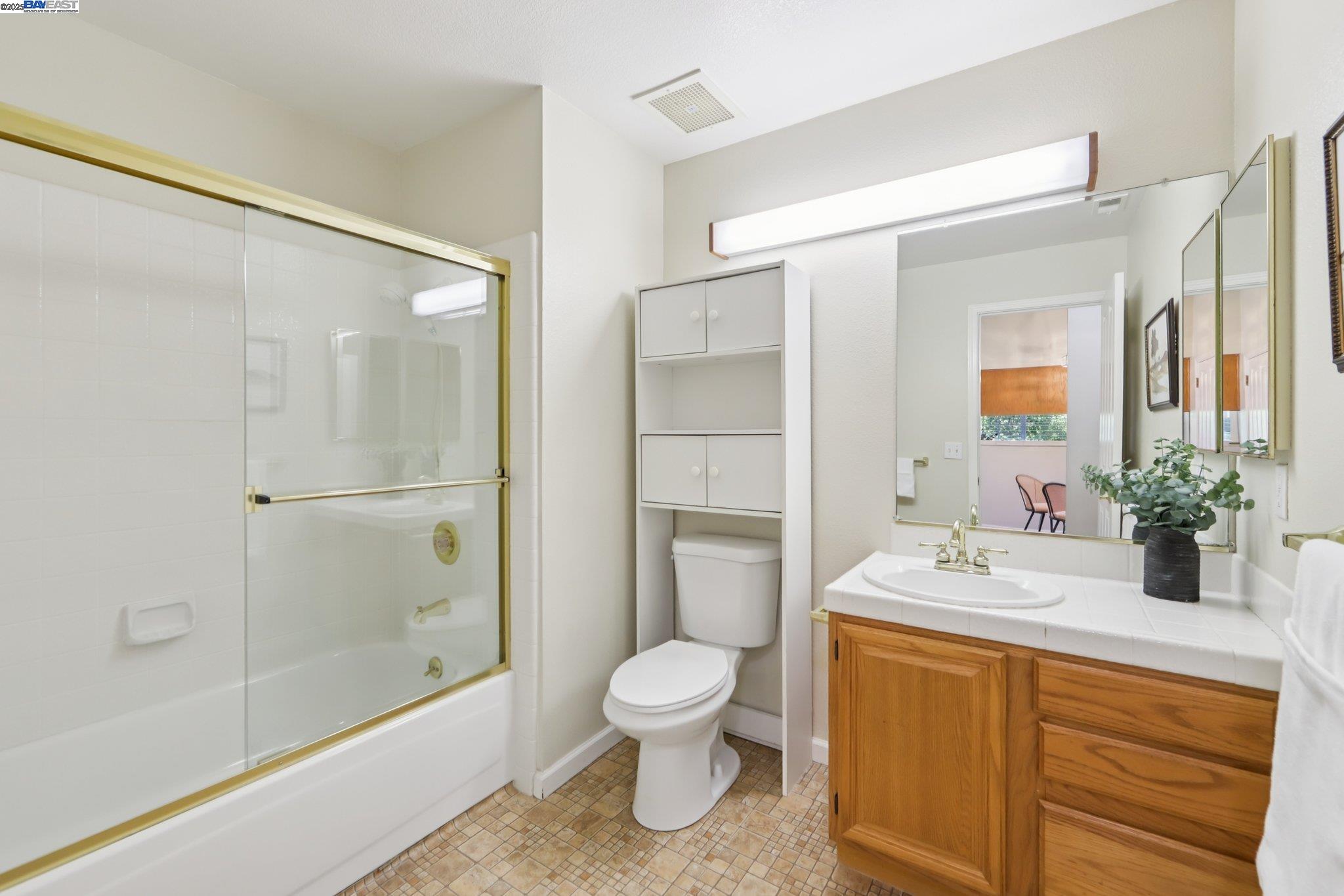 Photo #14: 41104572 Listing: Photo #14