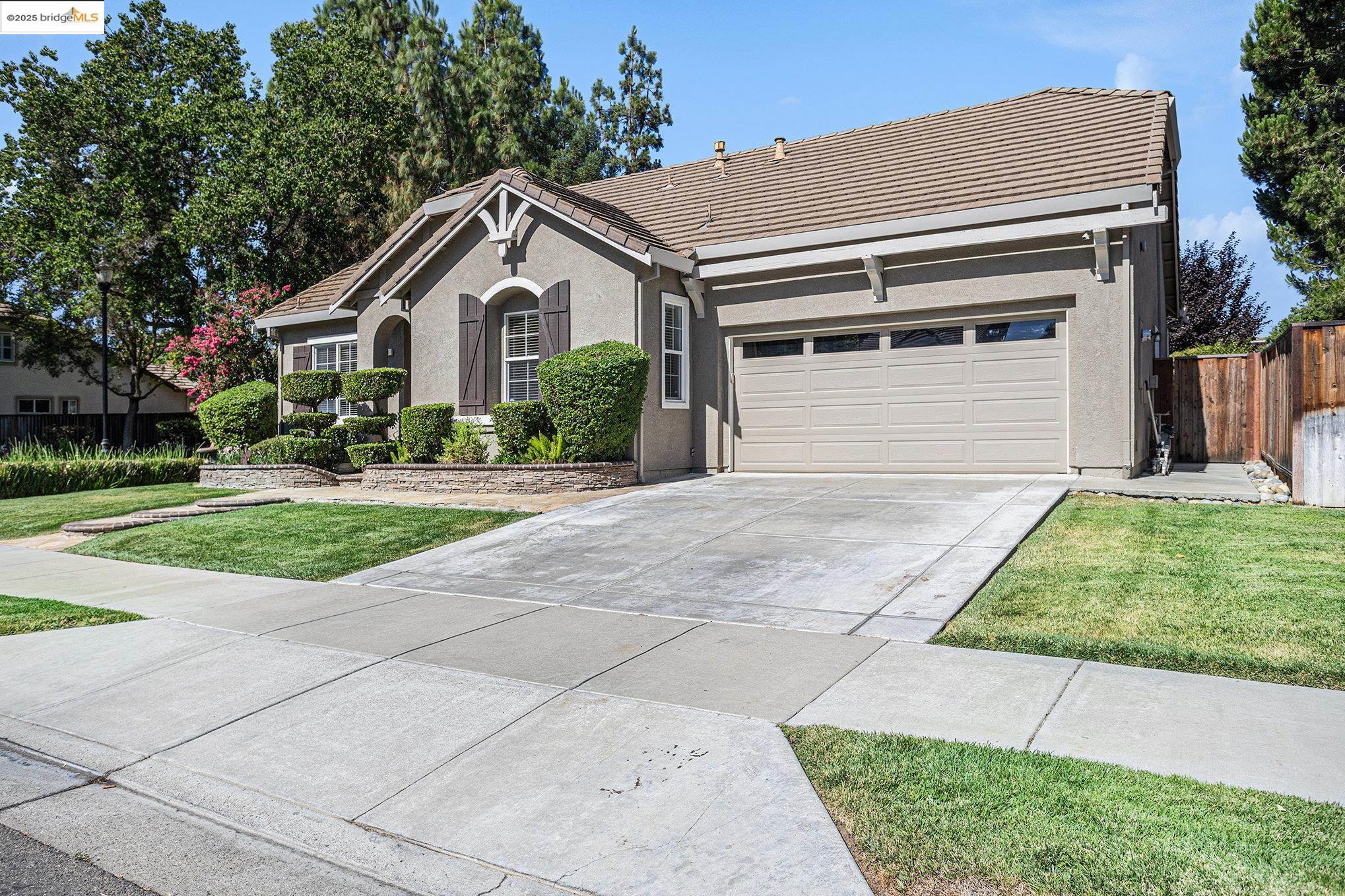 Detail Gallery Image 3 of 27 For 39 Tradition Way, Brentwood,  CA 94513-6221 - 3 Beds | 2 Baths