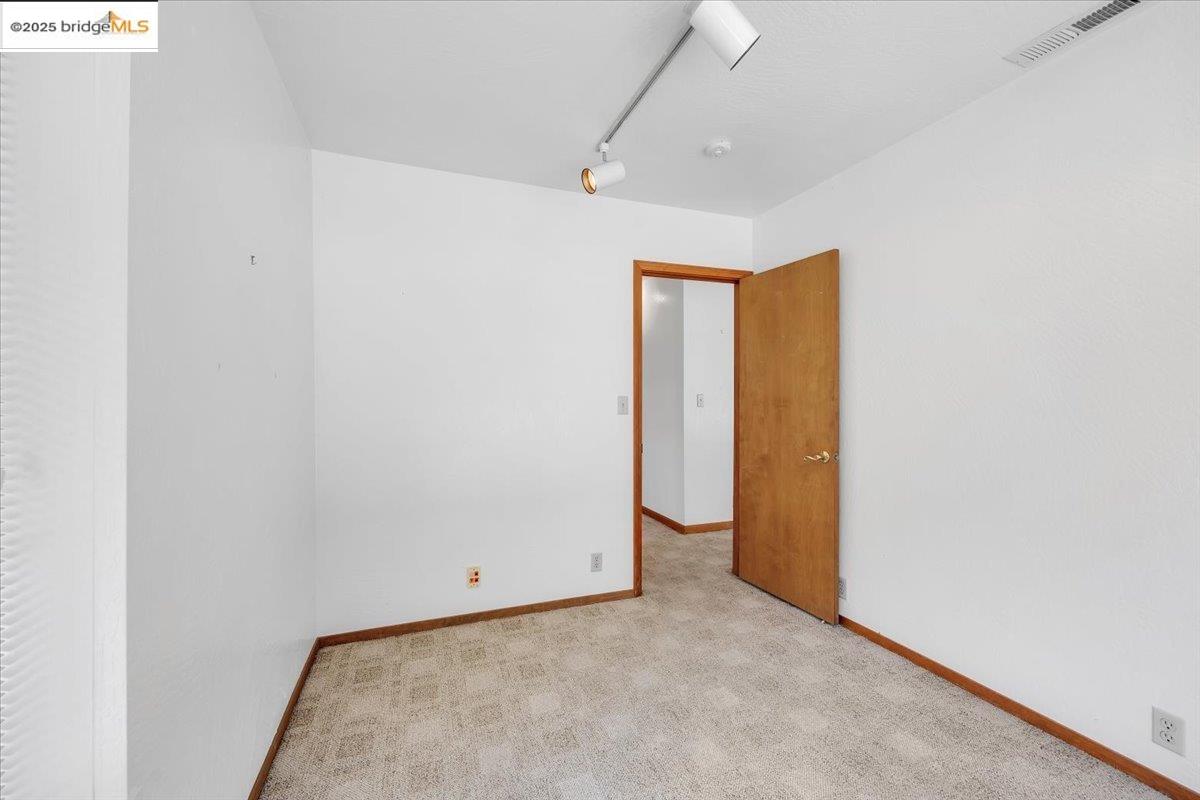 Detail Gallery Image 14 of 37 For 310 W Stockton St, Sonora,  CA 95370 - – Beds | – Baths
