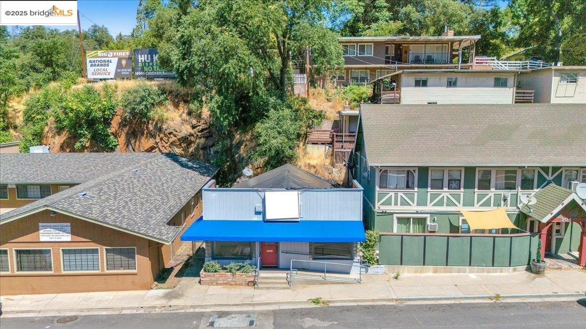Detail Gallery Image 5 of 37 For 310 W Stockton St, Sonora,  CA 95370 - – Beds | – Baths