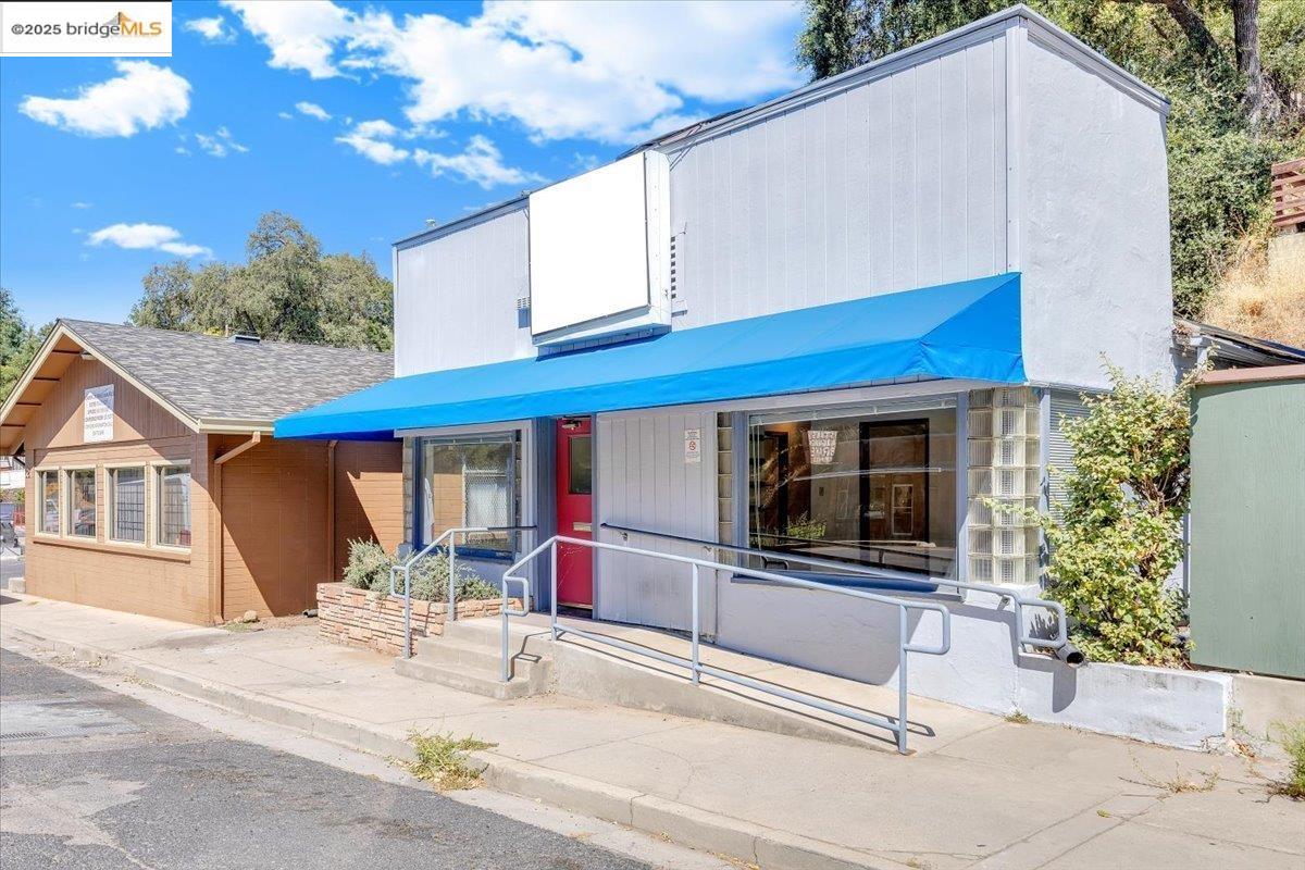 Detail Gallery Image 10 of 37 For 310 W Stockton St, Sonora,  CA 95370 - – Beds | – Baths
