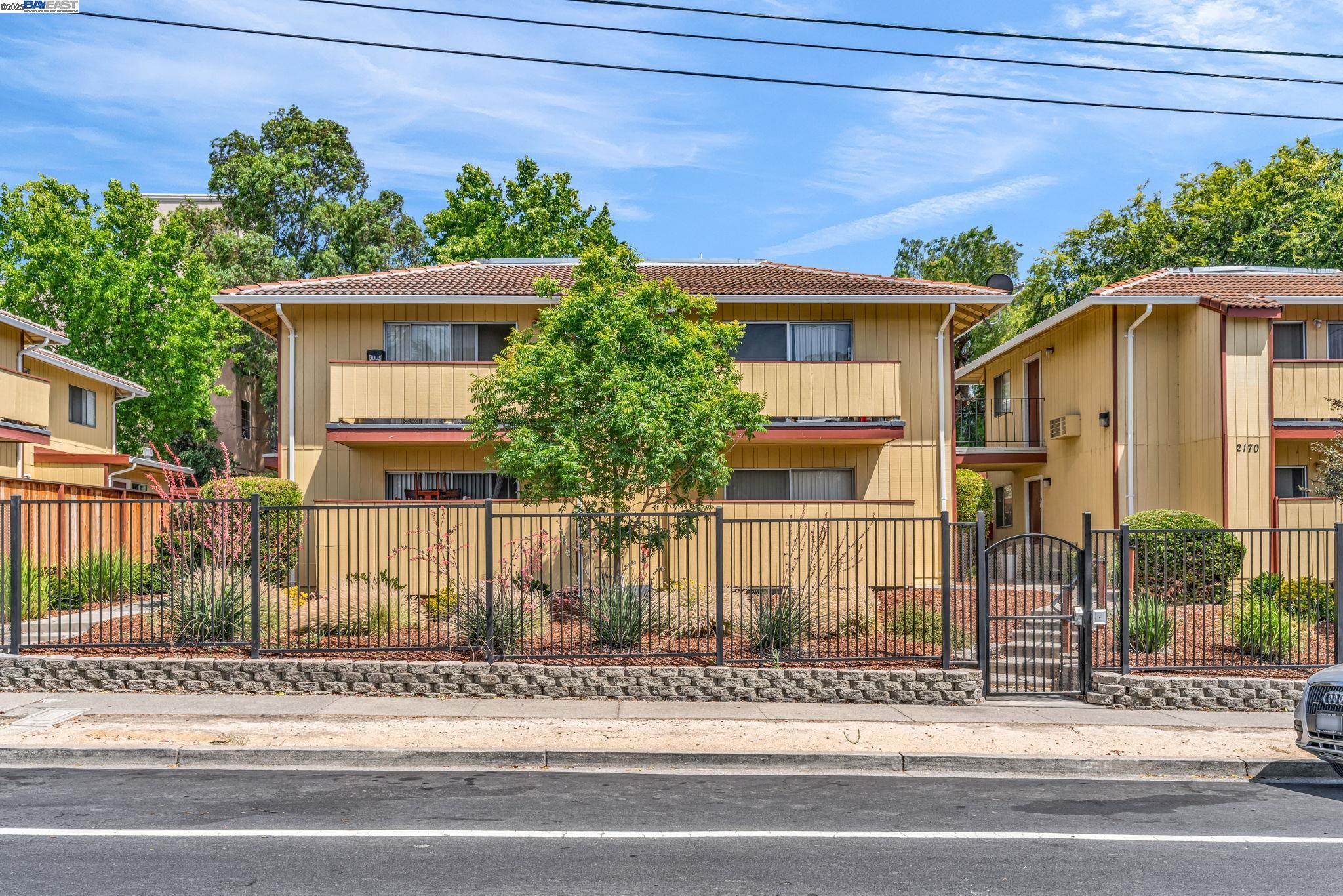 Detail Gallery Image 19 of 28 For 2170 Fremont St, Concord,  CA 94520 - – Beds | – Baths