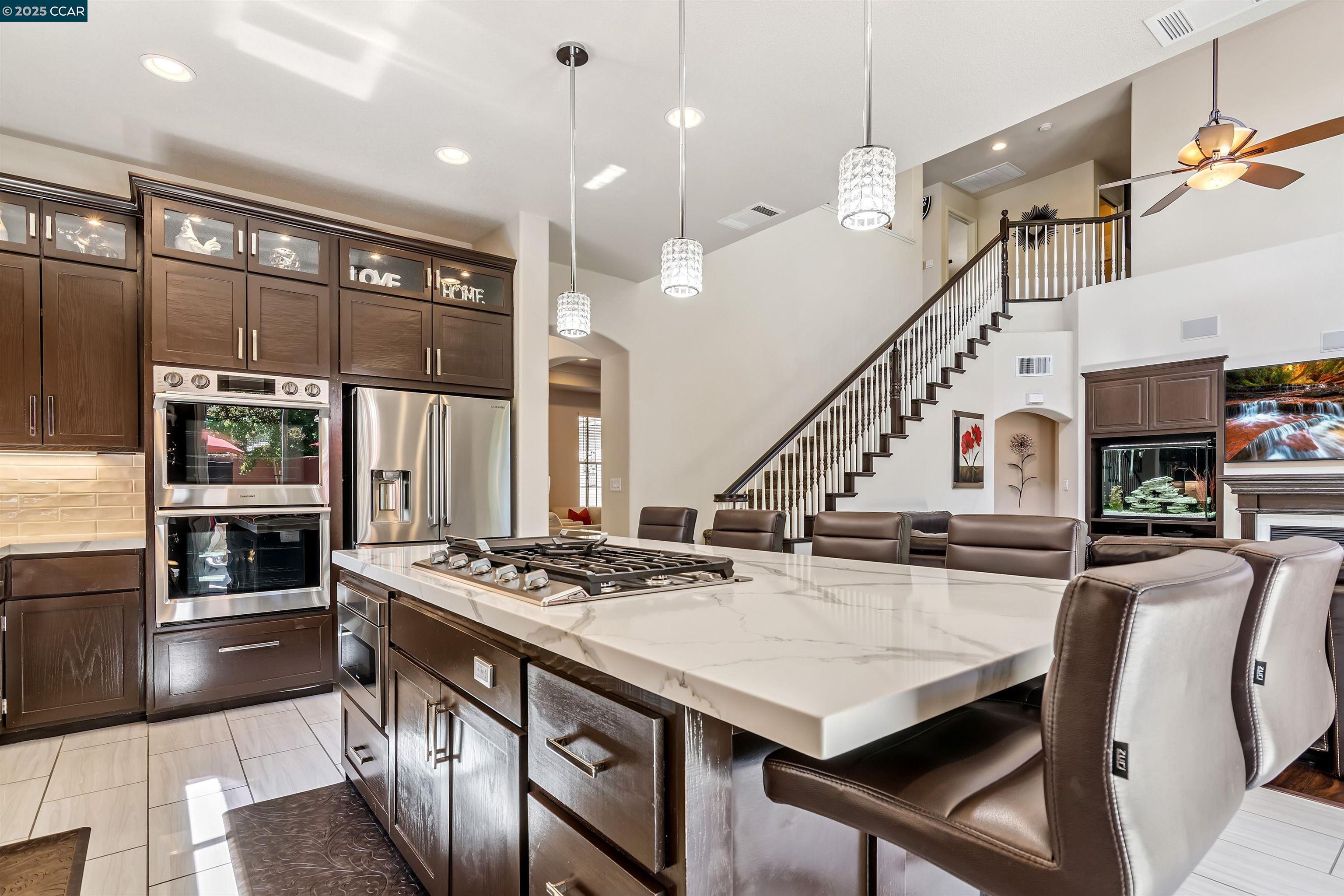 Detail Gallery Image 16 of 44 For 4843 Cushendall Way, Antioch,  CA 94531 - 4 Beds | 3 Baths