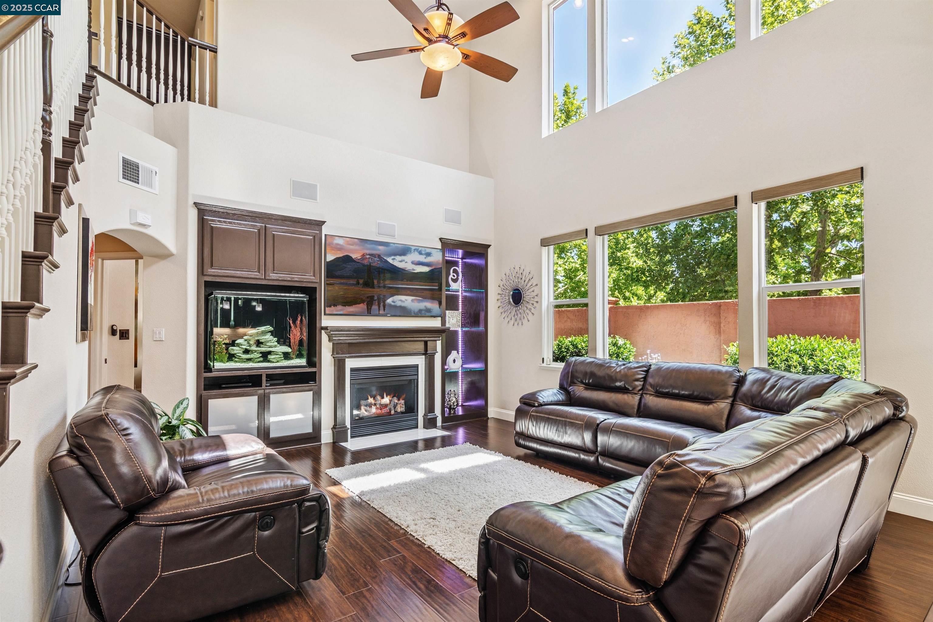 Detail Gallery Image 18 of 44 For 4843 Cushendall Way, Antioch,  CA 94531 - 4 Beds | 3 Baths