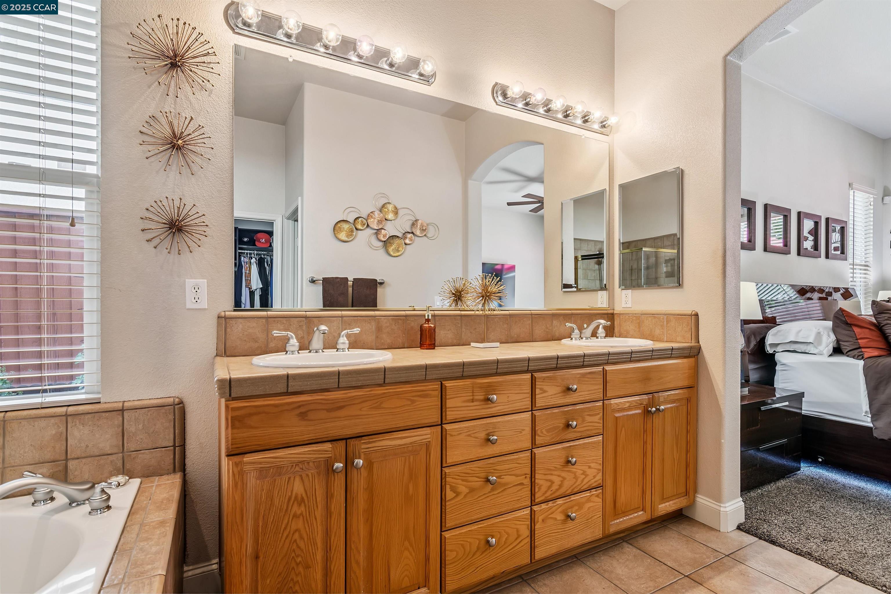 Detail Gallery Image 25 of 44 For 4843 Cushendall Way, Antioch,  CA 94531 - 4 Beds | 3 Baths