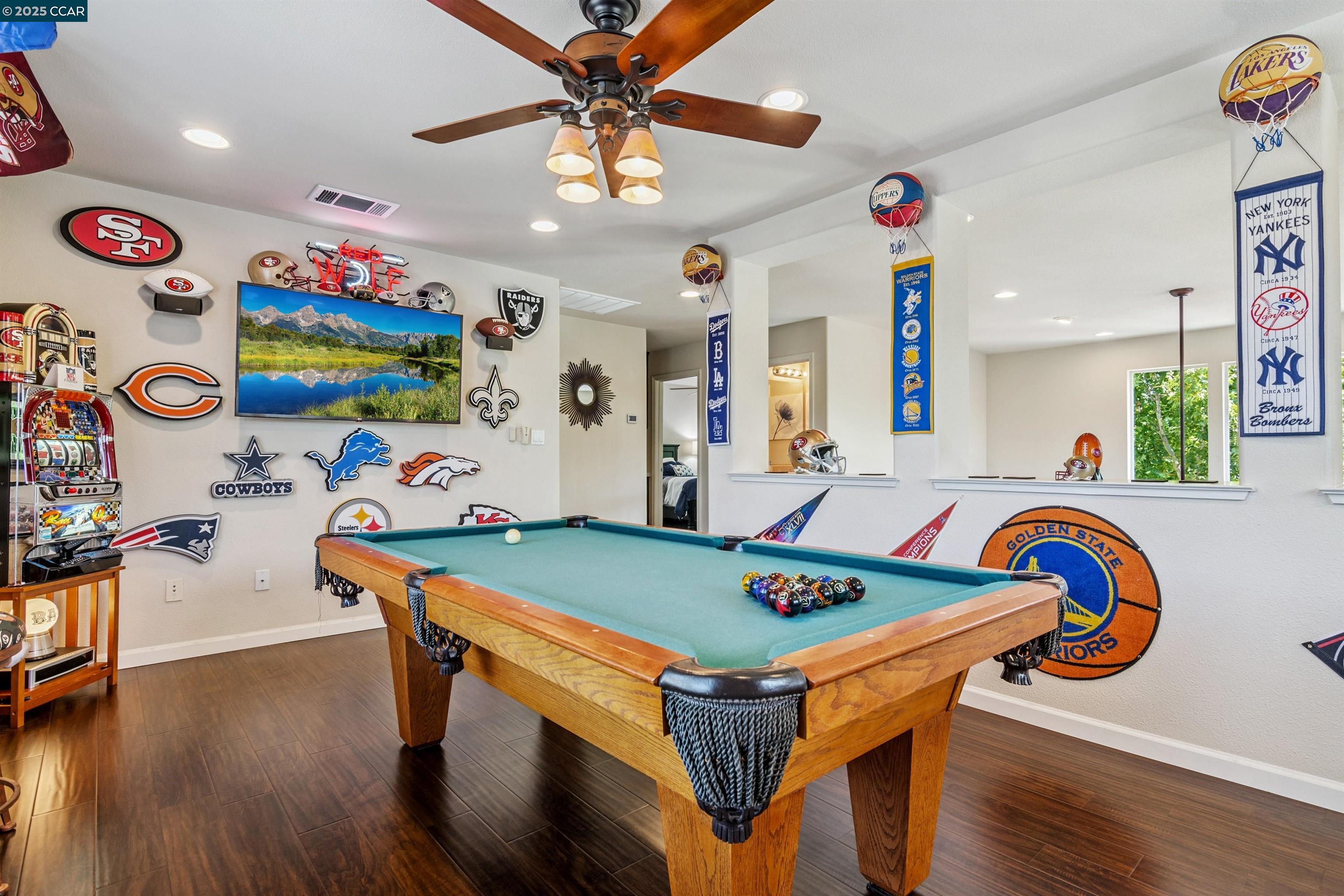 Detail Gallery Image 32 of 44 For 4843 Cushendall Way, Antioch,  CA 94531 - 4 Beds | 3 Baths