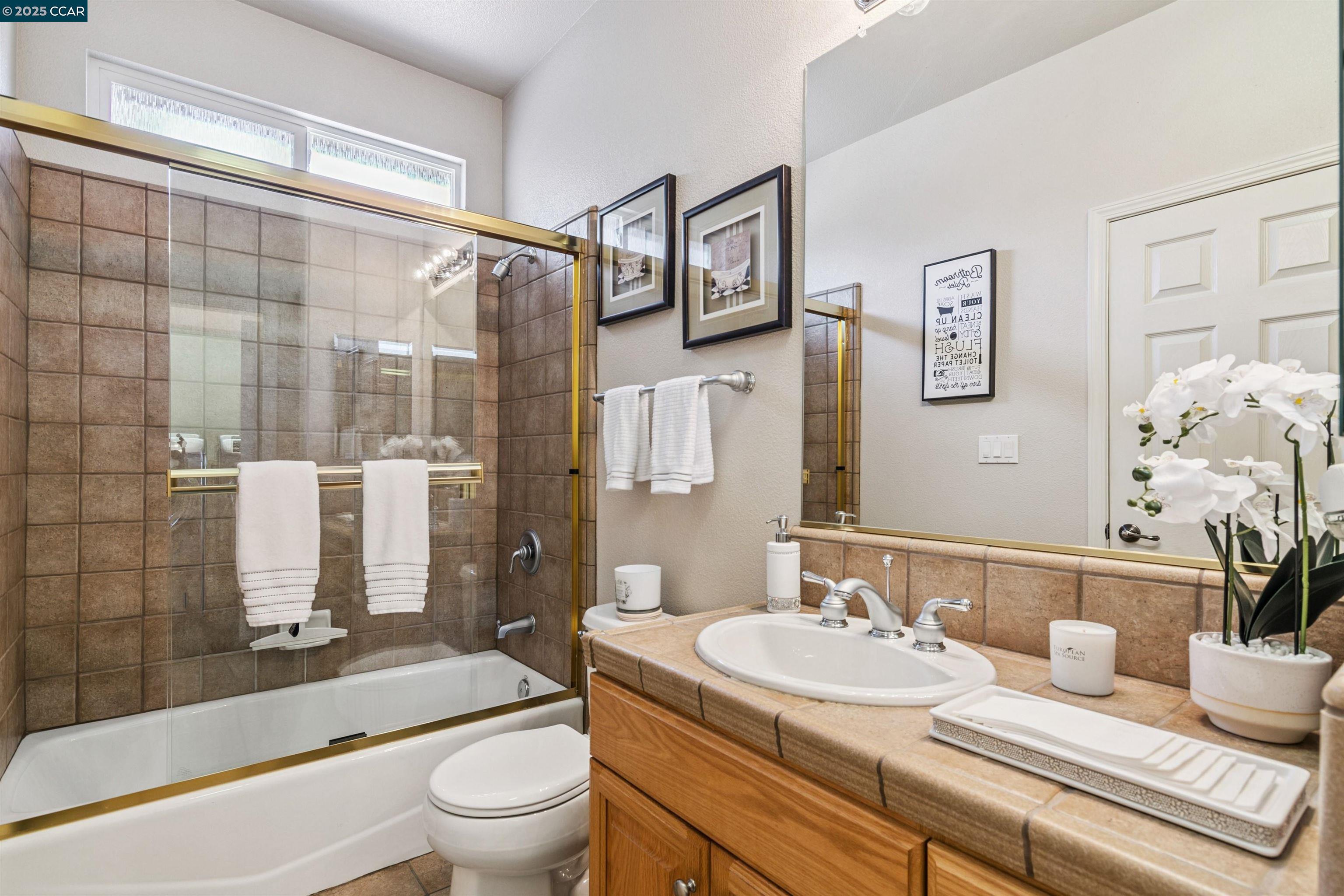 Detail Gallery Image 38 of 44 For 4843 Cushendall Way, Antioch,  CA 94531 - 4 Beds | 3 Baths