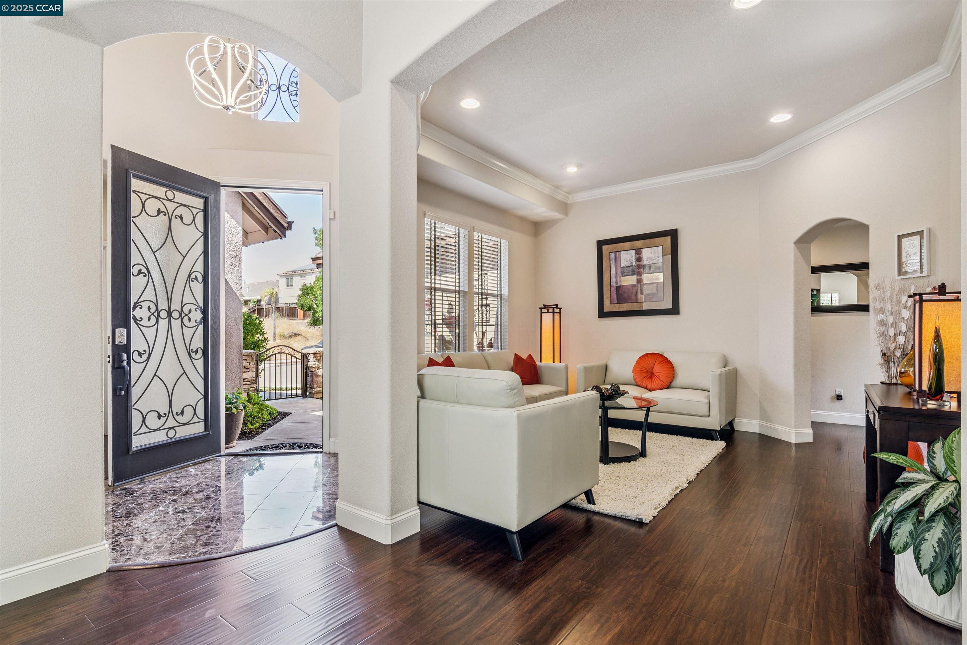 Detail Gallery Image 6 of 44 For 4843 Cushendall Way, Antioch,  CA 94531 - 4 Beds | 3 Baths
