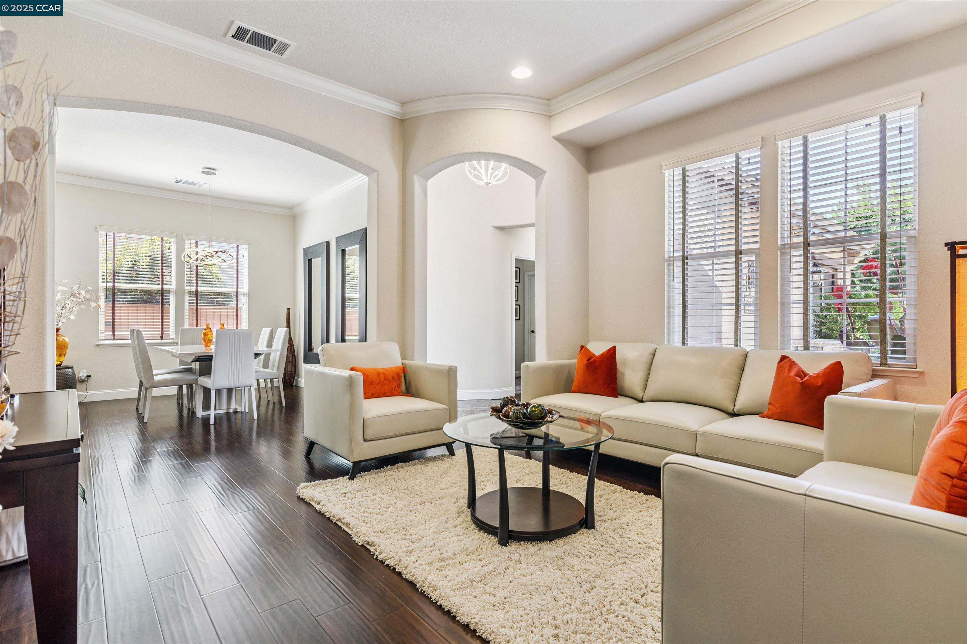 Detail Gallery Image 7 of 44 For 4843 Cushendall Way, Antioch,  CA 94531 - 4 Beds | 3 Baths