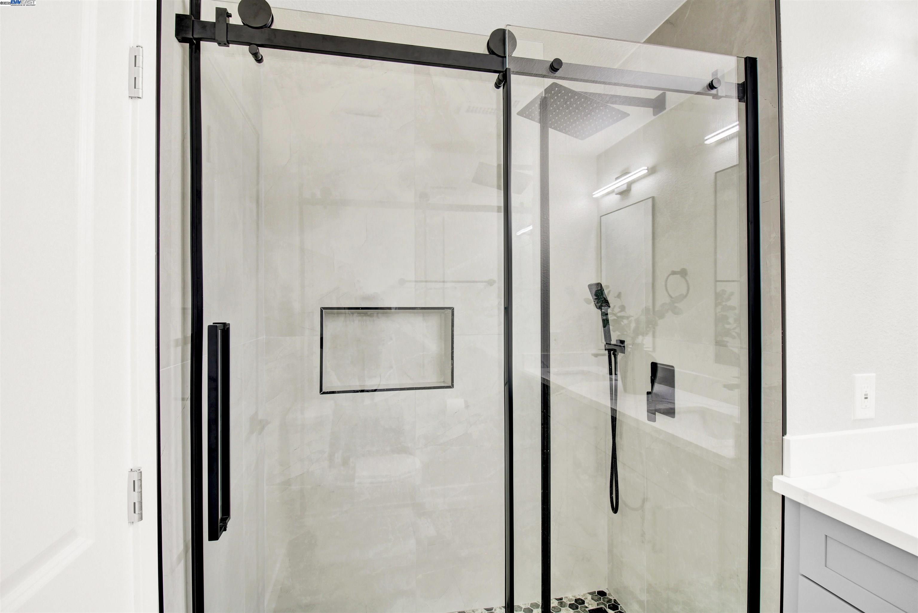Photo #30: 41104579 Listing: Photo #30