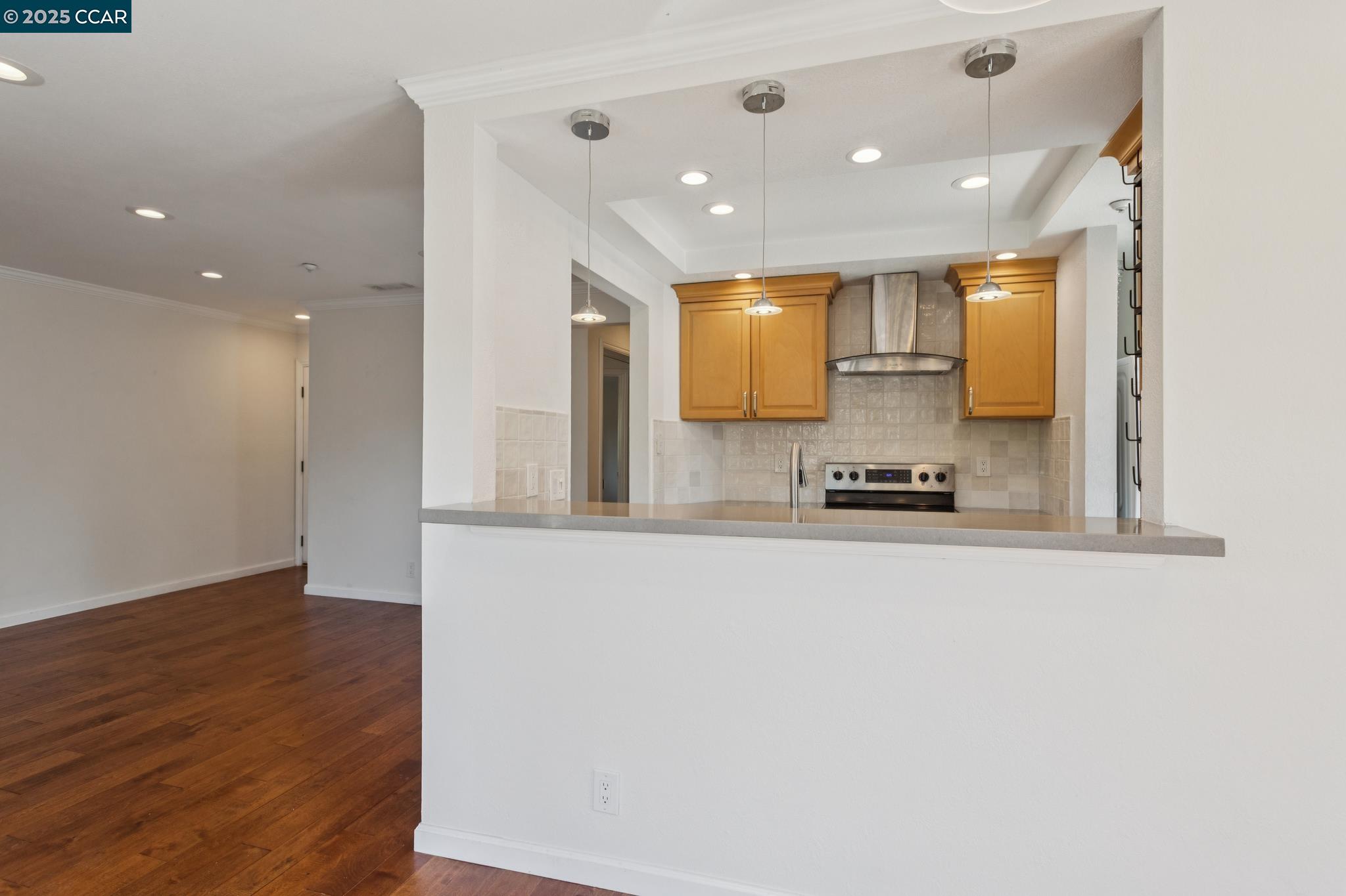 Photo #3: 41104580 Listing 