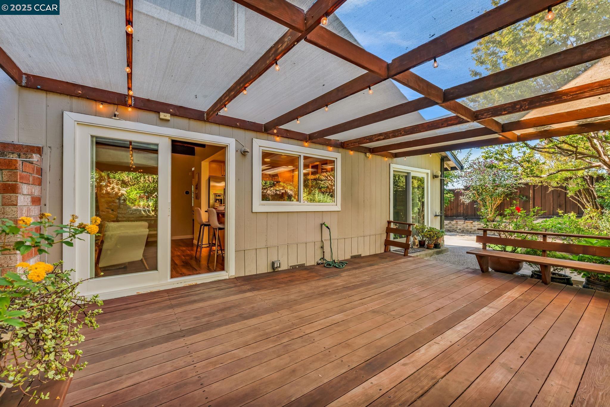 Detail Gallery Image 40 of 54 For 66 Midhill Rd, Martinez,  CA 94553 - 4 Beds | 3 Baths