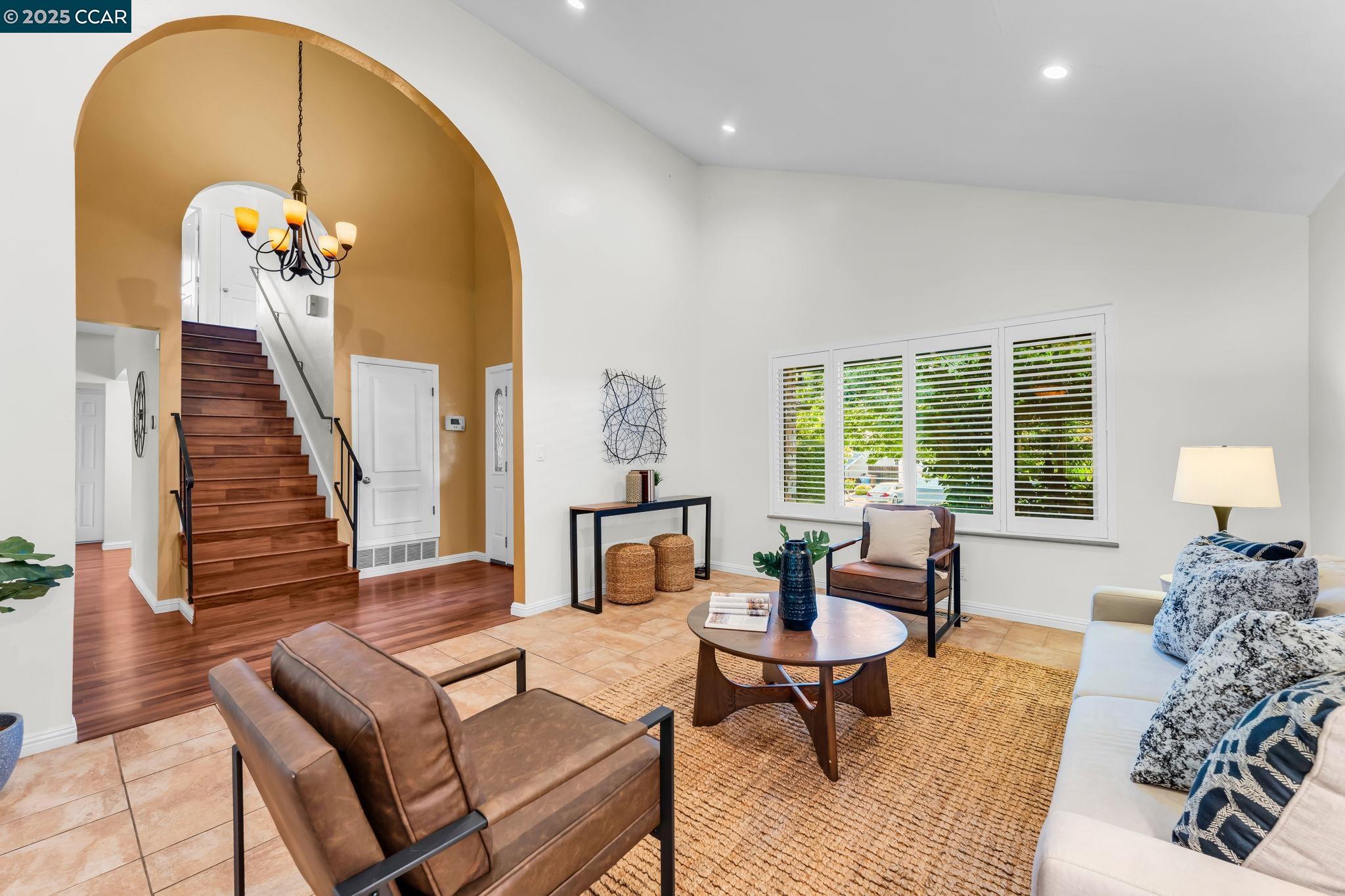 Detail Gallery Image 6 of 54 For 66 Midhill Rd, Martinez,  CA 94553 - 4 Beds | 3 Baths