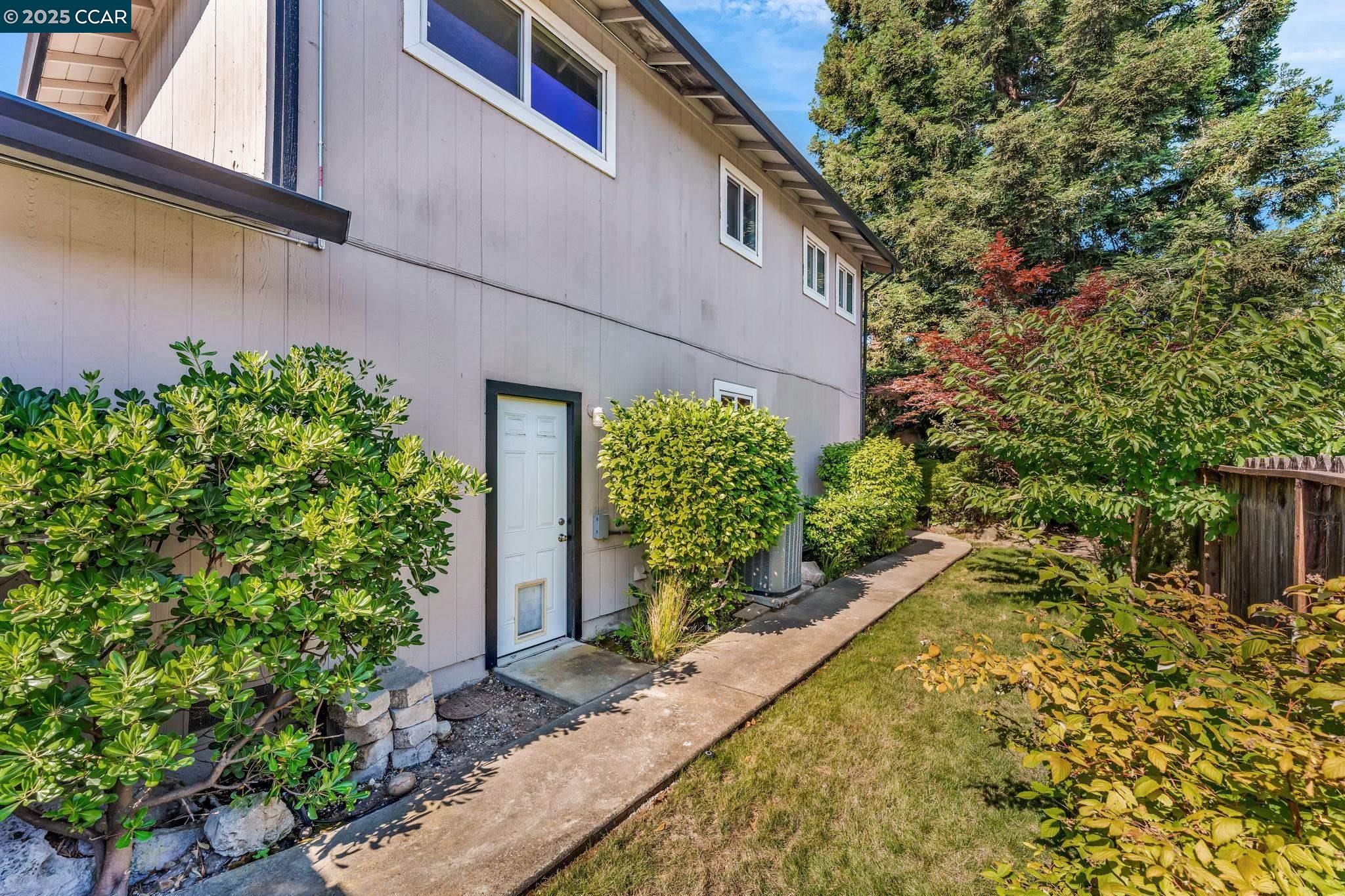 Detail Gallery Image 53 of 54 For 66 Midhill Rd, Martinez,  CA 94553 - 4 Beds | 3 Baths