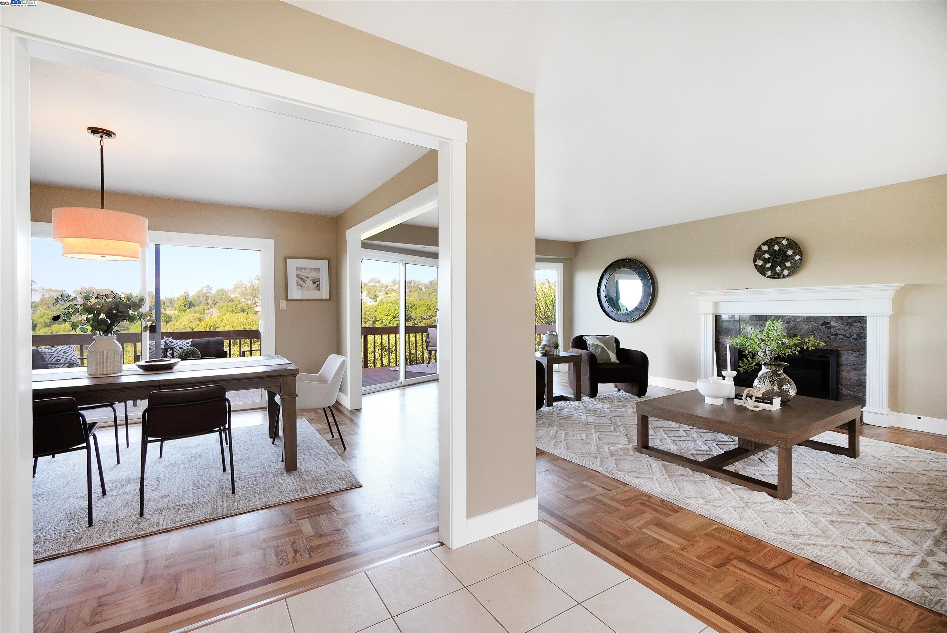 Detail Gallery Image 7 of 42 For 3218 Oakes Dr, Hayward,  CA 94542 - 5 Beds | 3/1 Baths