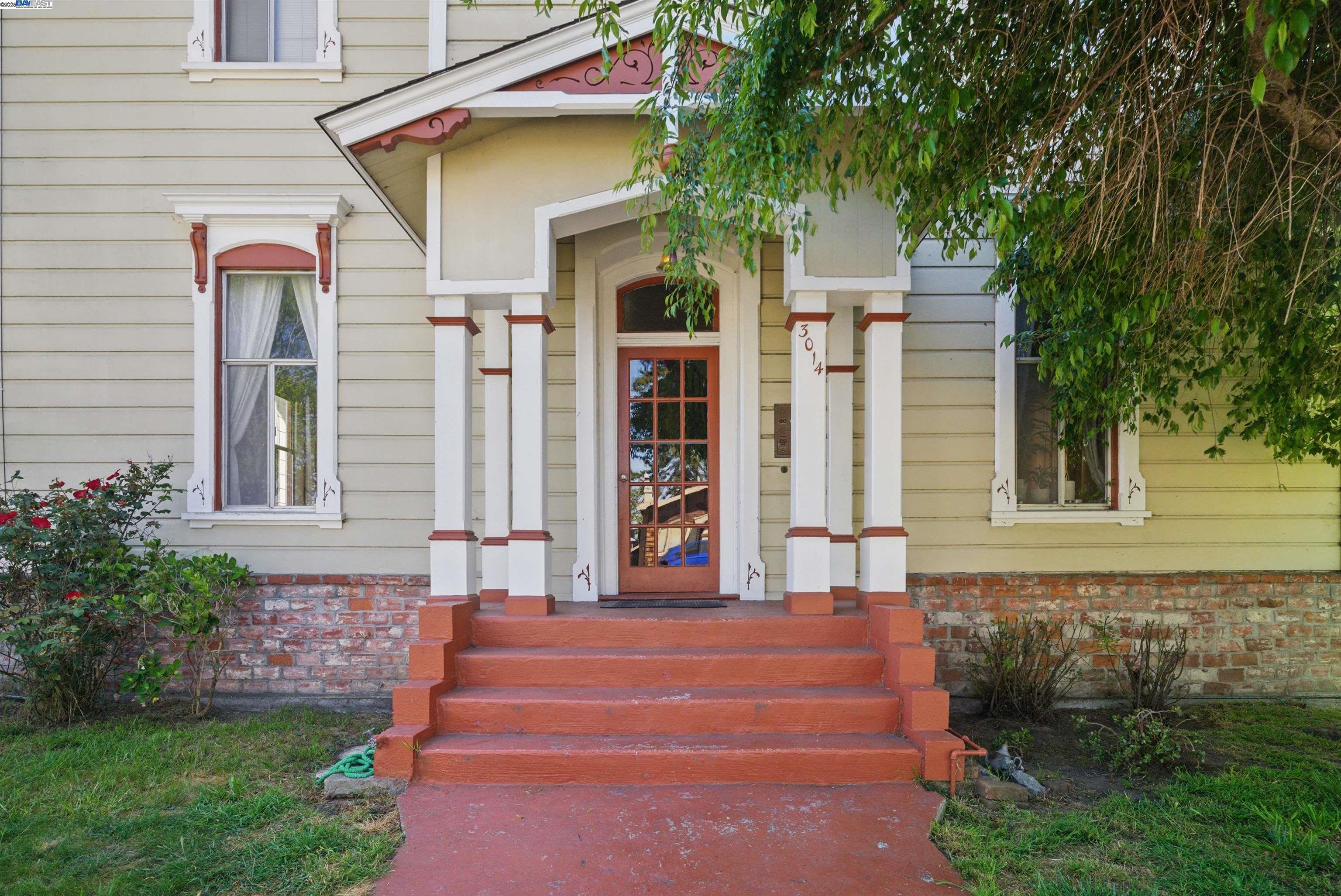 Detail Gallery Image 2 of 24 For 3014 Encinal Ave, Alameda,  CA 94501 - – Beds | – Baths