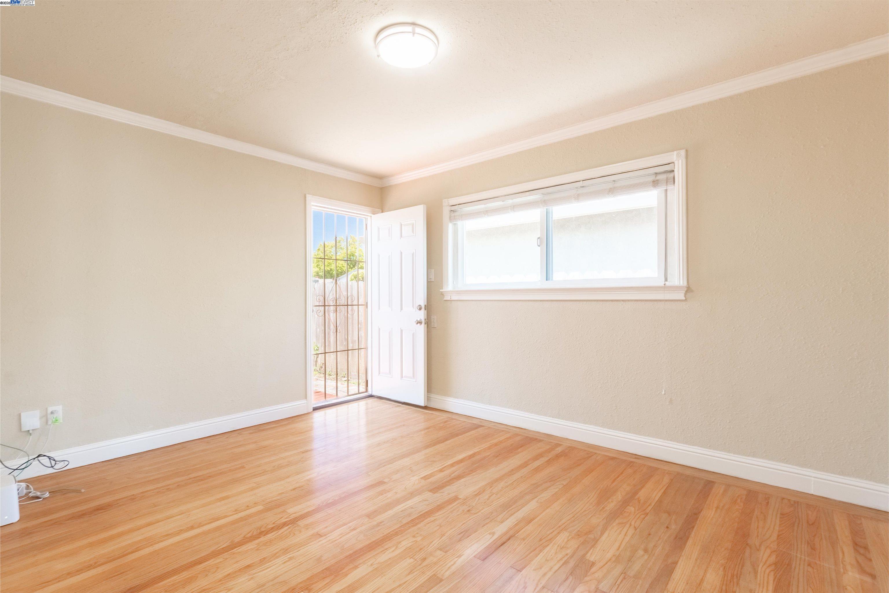 Detail Gallery Image 13 of 27 For 1119 Bockman Rd, San Lorenzo,  CA 94580 - 3 Beds | 2 Baths