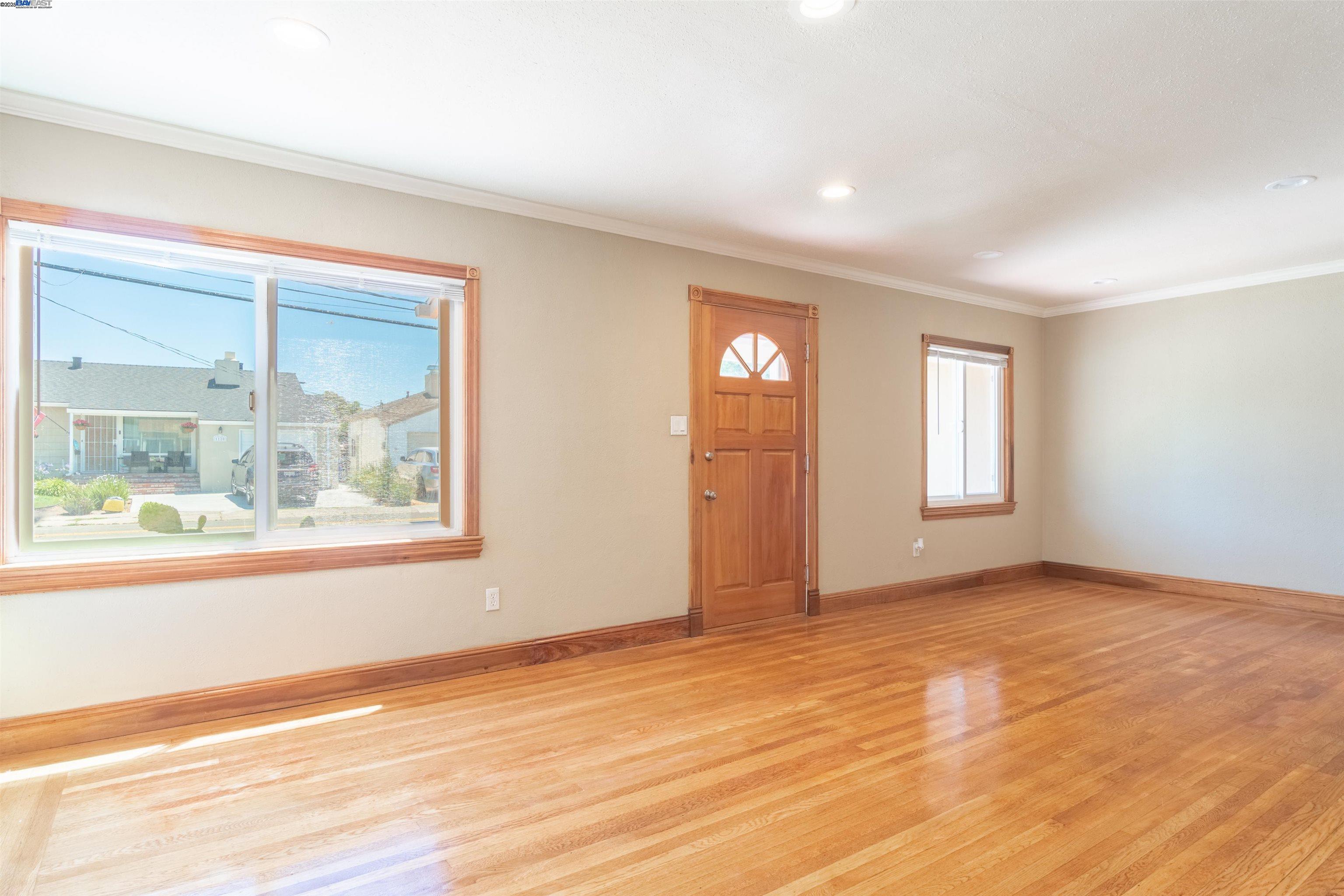 Detail Gallery Image 4 of 27 For 1119 Bockman Rd, San Lorenzo,  CA 94580 - 3 Beds | 2 Baths