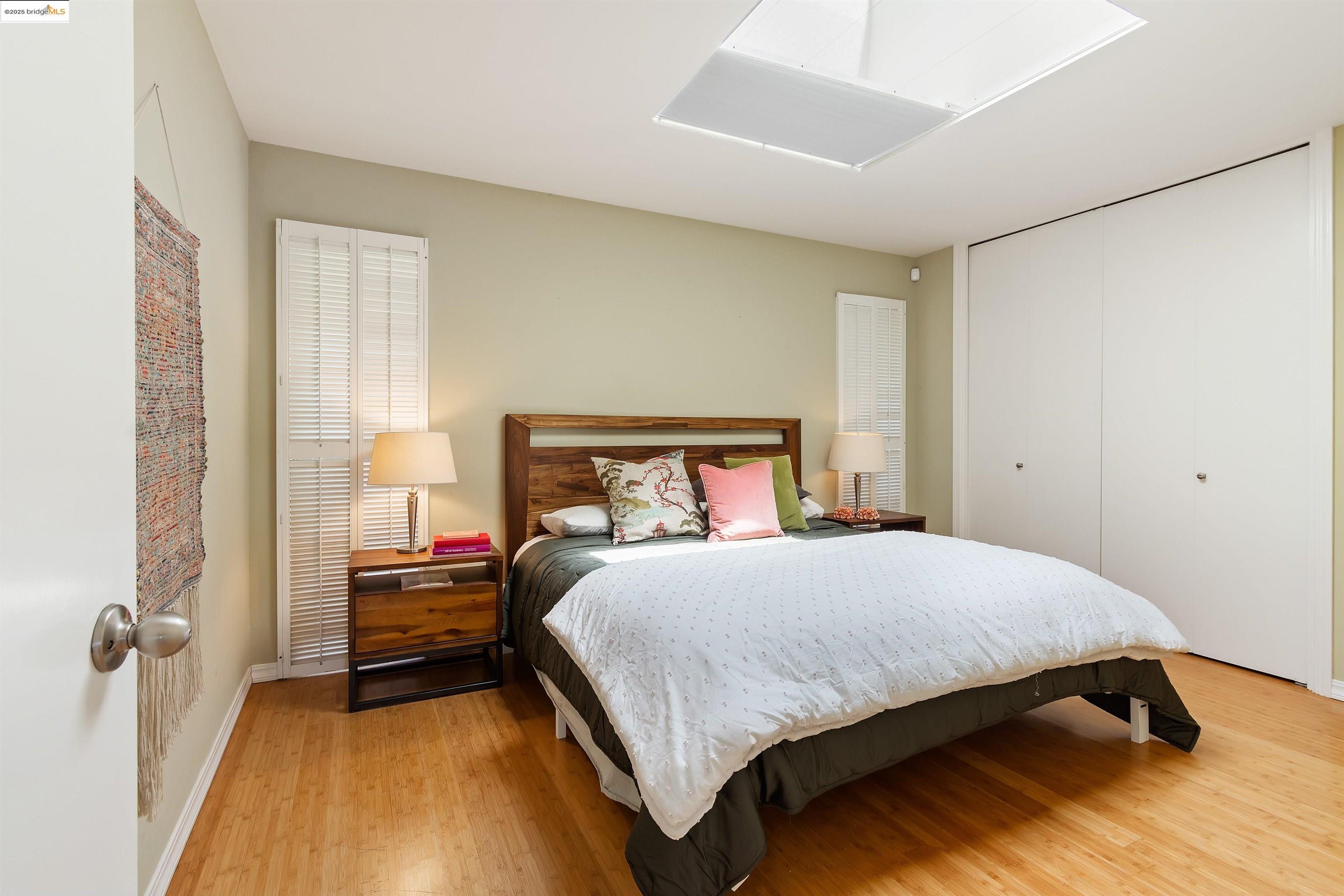 Detail Gallery Image 30 of 48 For 15 Bell Waver Way, Oakland,  CA 94619 - 3 Beds | 2/1 Baths