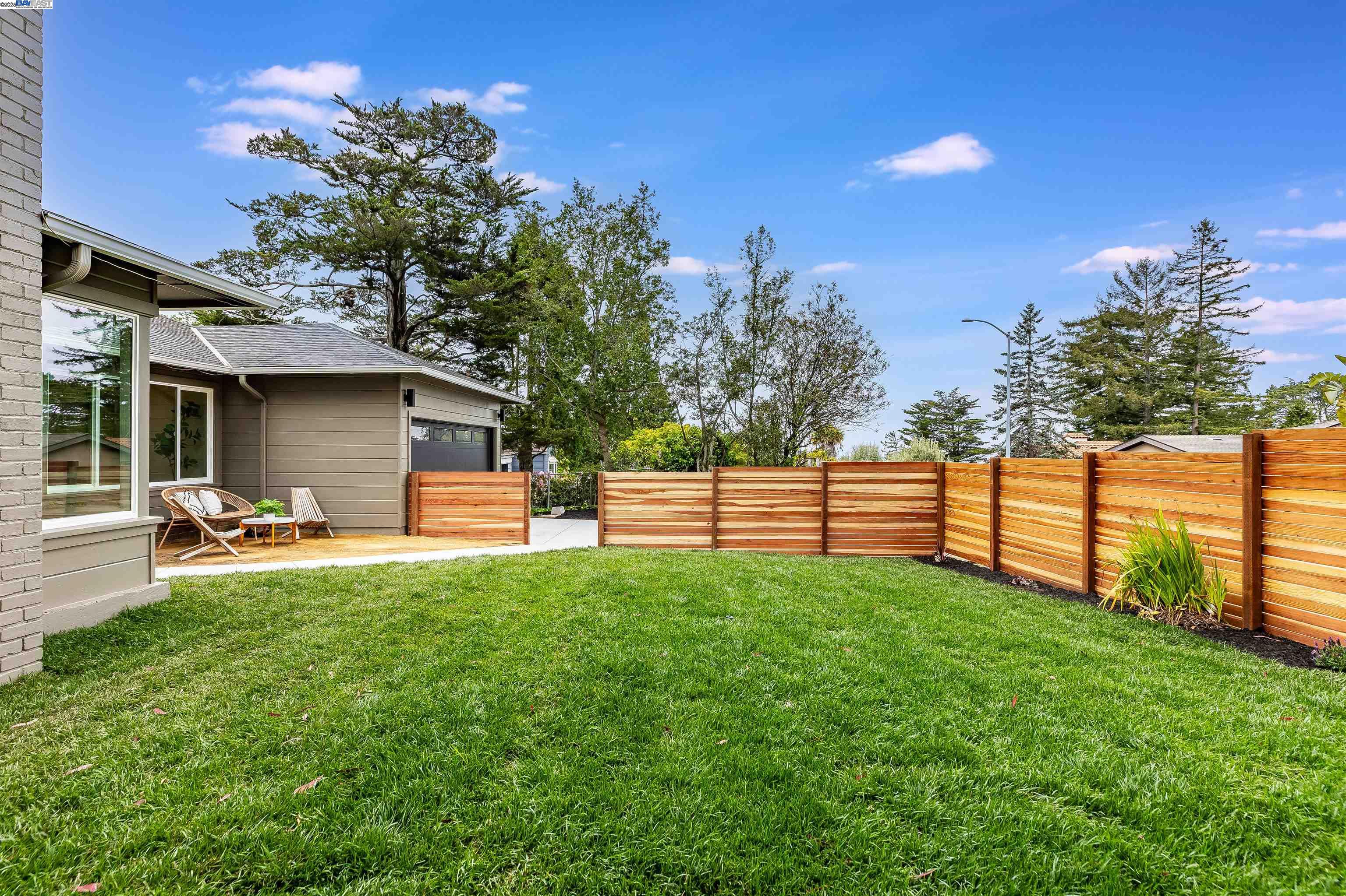 Detail Gallery Image 55 of 60 For 6470 Ascot Dr, Oakland,  CA 94611 - 3 Beds | 2 Baths