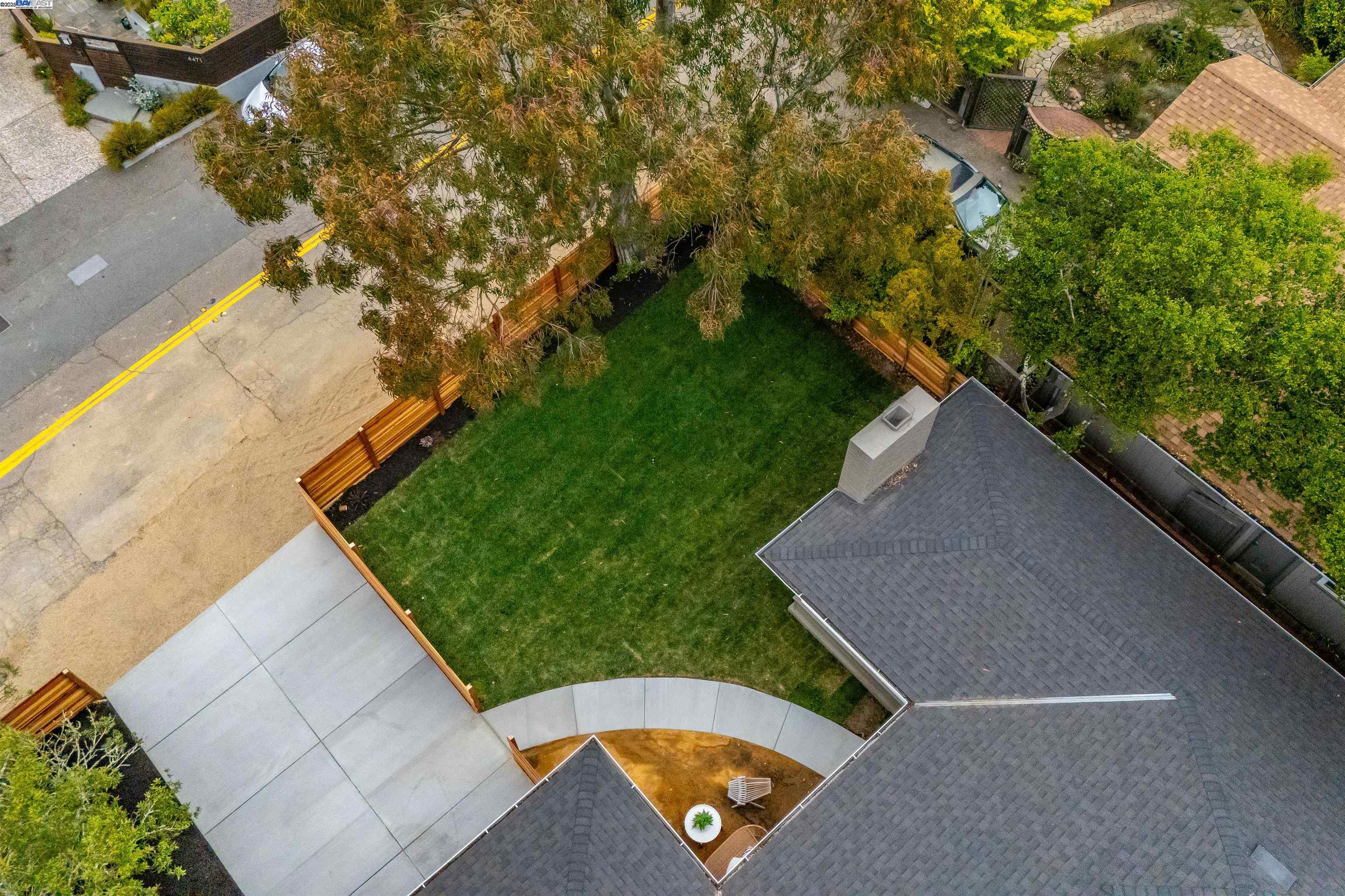 Detail Gallery Image 57 of 60 For 6470 Ascot Dr, Oakland,  CA 94611 - 3 Beds | 2 Baths