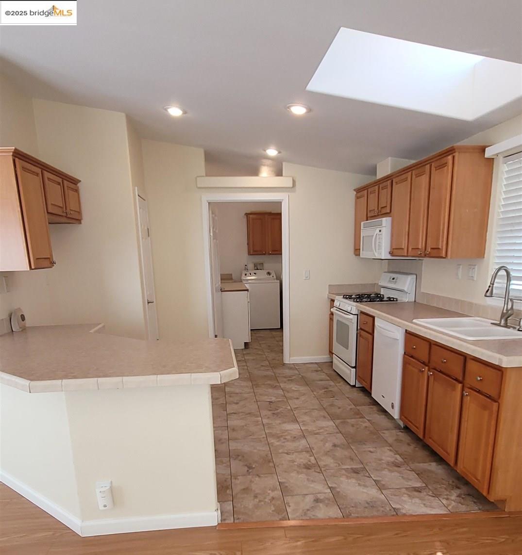 Detail Gallery Image 7 of 34 For 3660 Walnut Blvd #57,  Brentwood,  CA 94513 - 2 Beds | 2 Baths