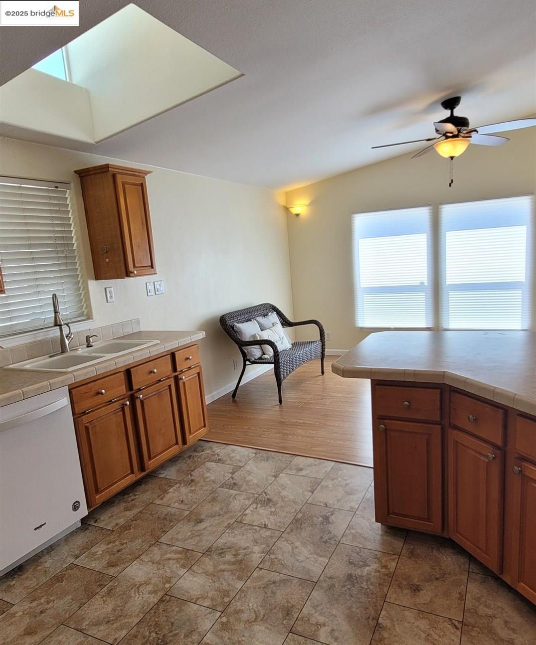 Detail Gallery Image 9 of 34 For 3660 Walnut Blvd #57,  Brentwood,  CA 94513 - 2 Beds | 2 Baths