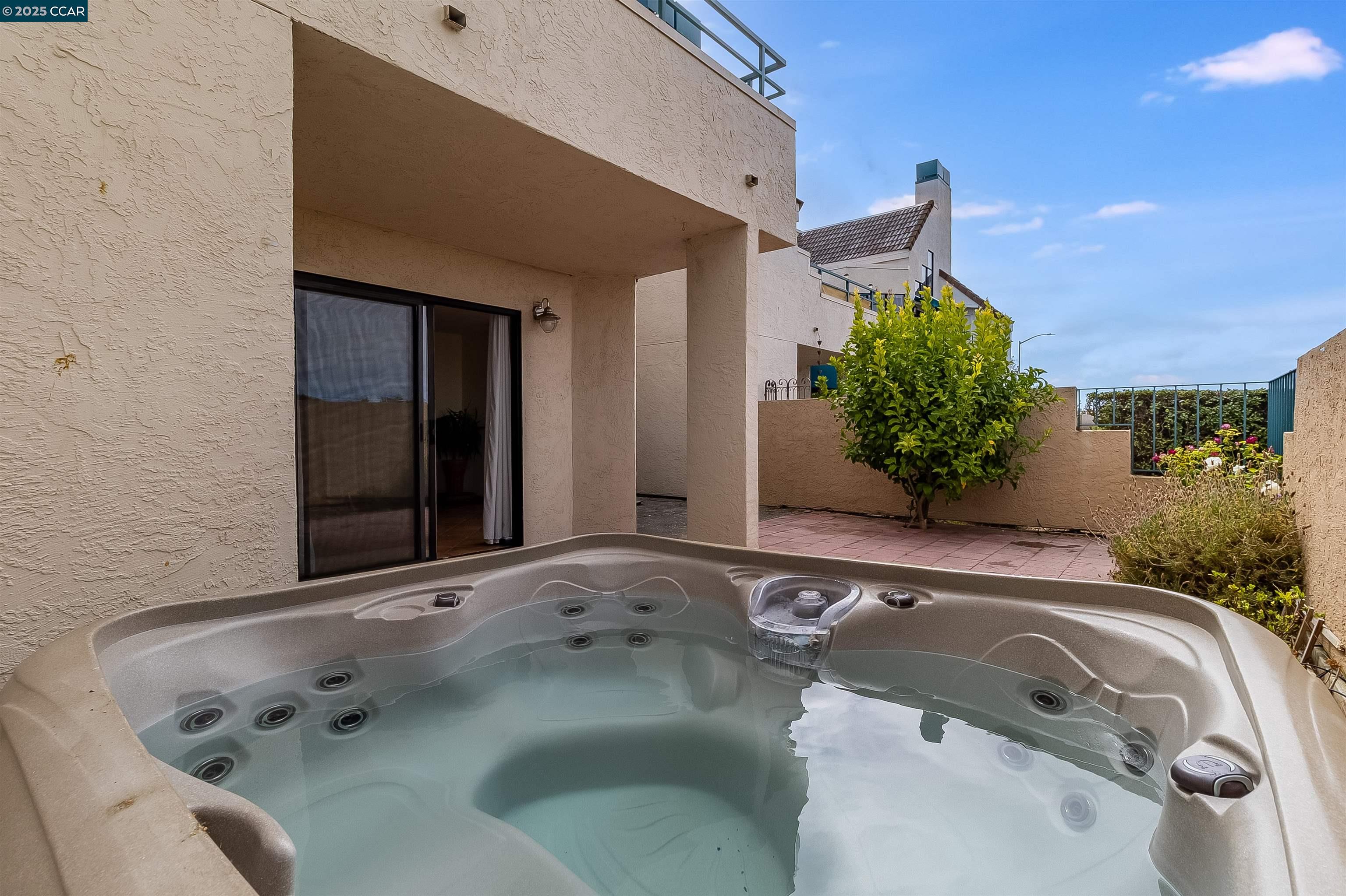 Detail Gallery Image 19 of 38 For 171 Nantucket Ln, Vallejo,  CA 94590 - 1 Beds | 1 Baths