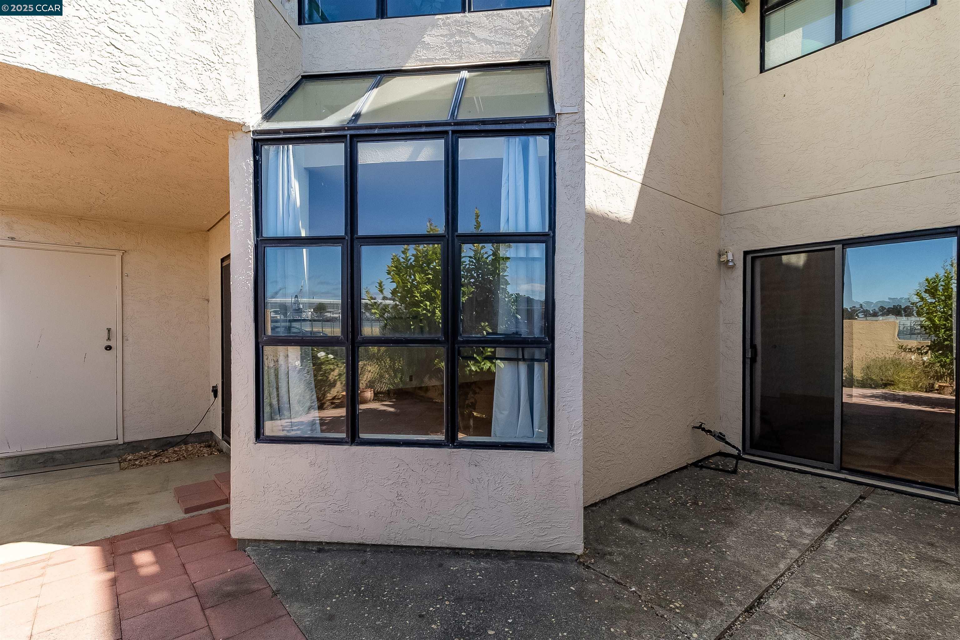Detail Gallery Image 21 of 38 For 171 Nantucket Ln, Vallejo,  CA 94590 - 1 Beds | 1 Baths
