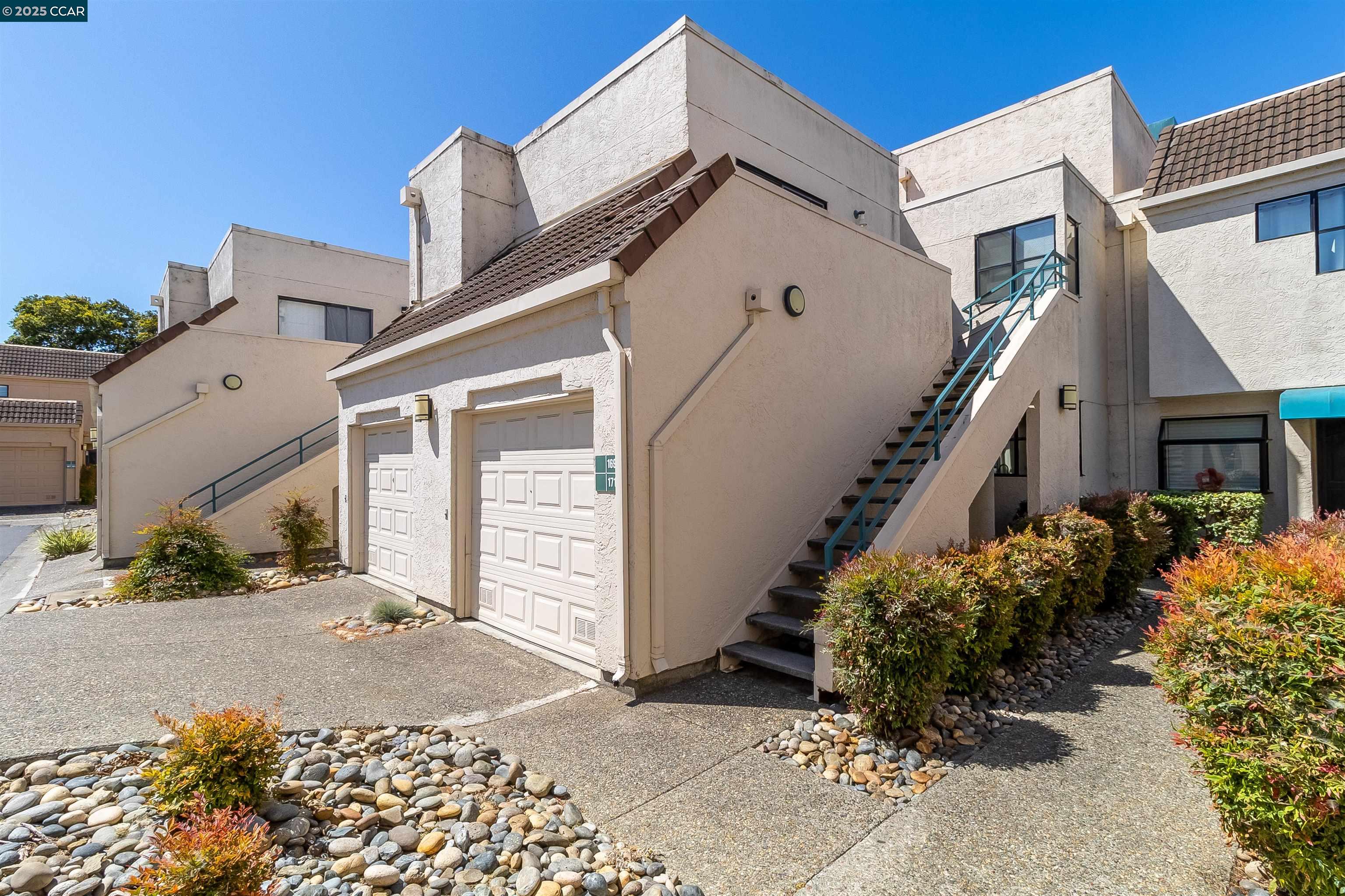 Detail Gallery Image 25 of 38 For 171 Nantucket Ln, Vallejo,  CA 94590 - 1 Beds | 1 Baths