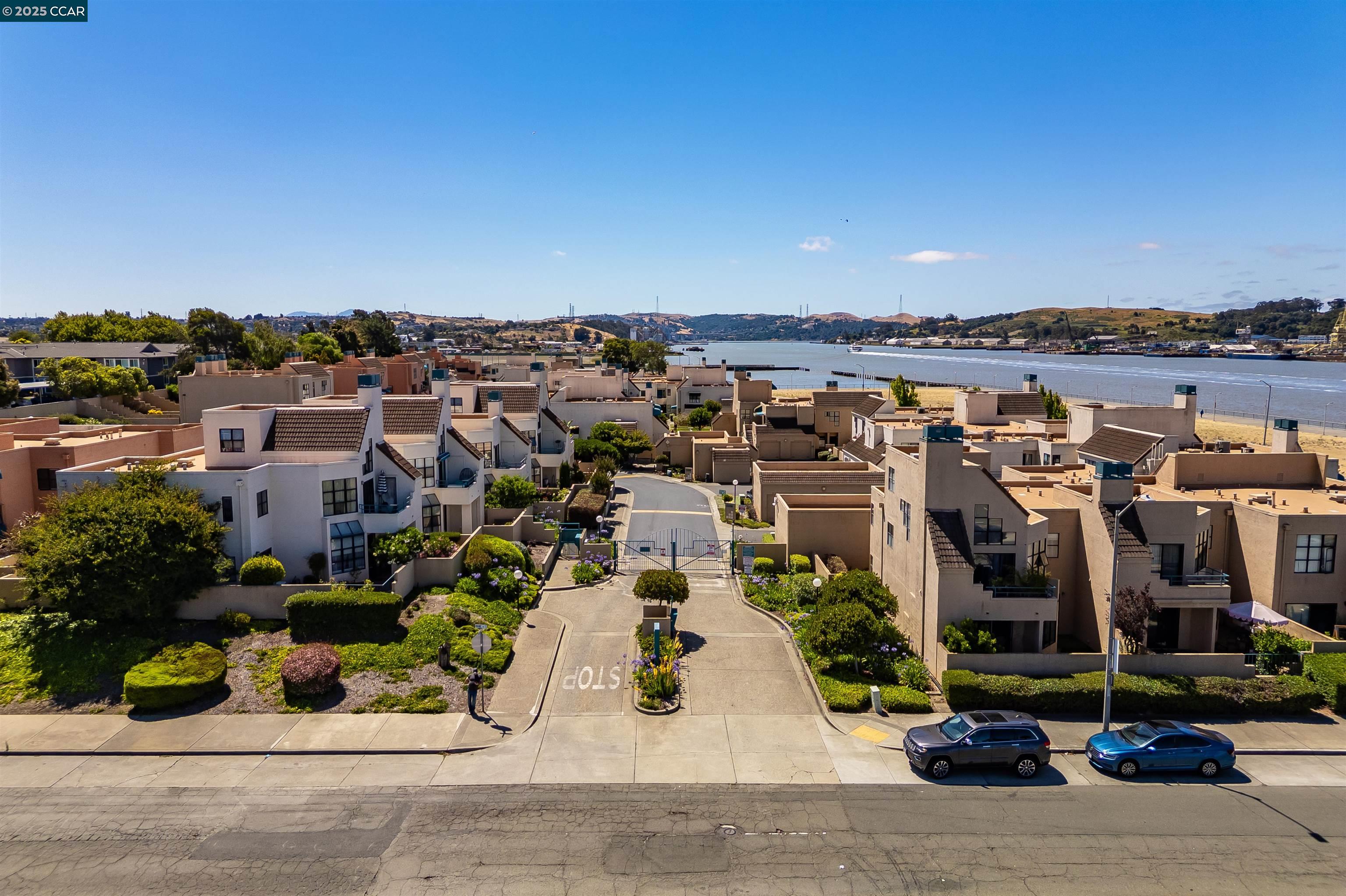 Detail Gallery Image 30 of 38 For 171 Nantucket Ln, Vallejo,  CA 94590 - 1 Beds | 1 Baths