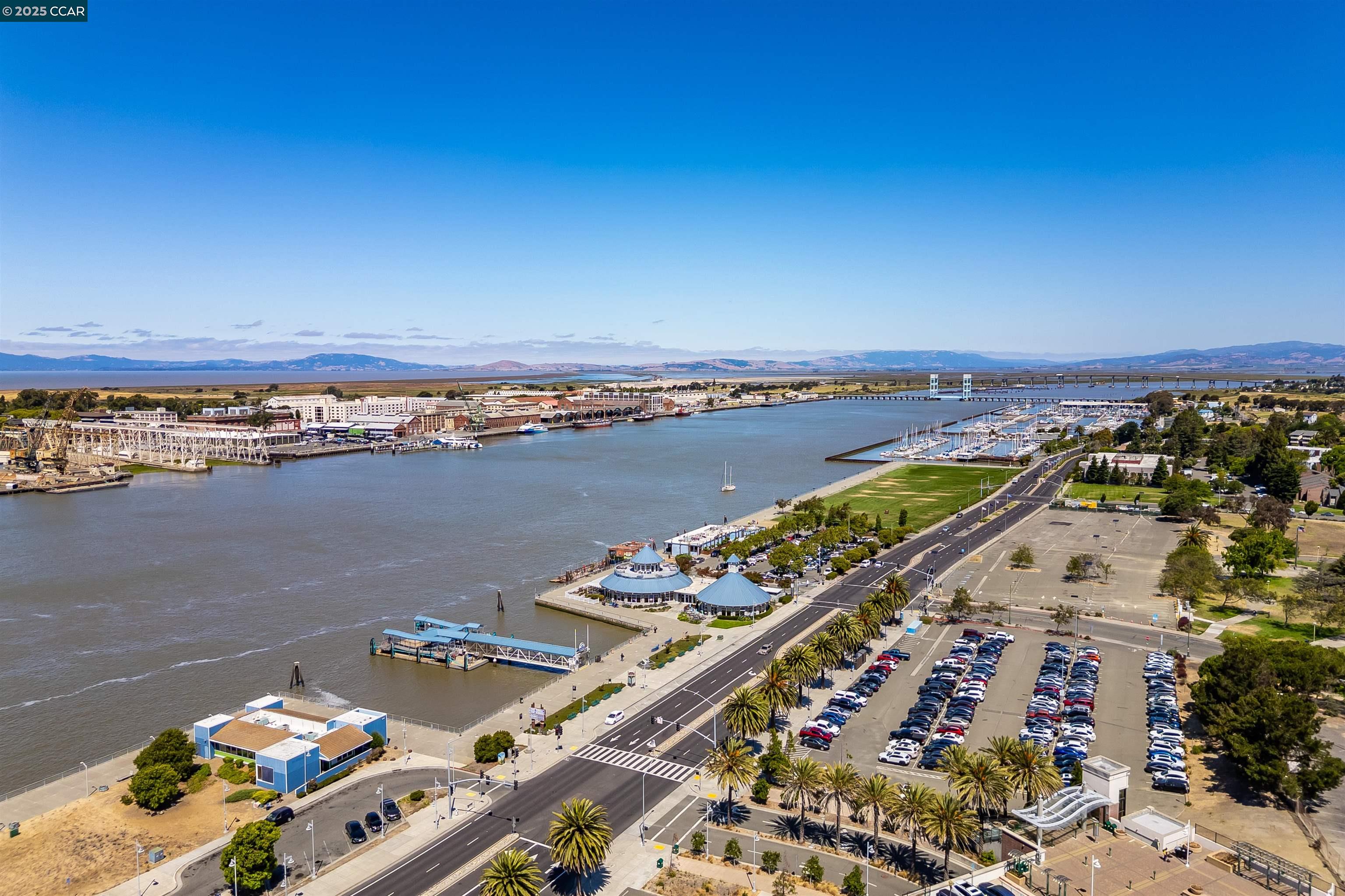 Detail Gallery Image 33 of 38 For 171 Nantucket Ln, Vallejo,  CA 94590 - 1 Beds | 1 Baths